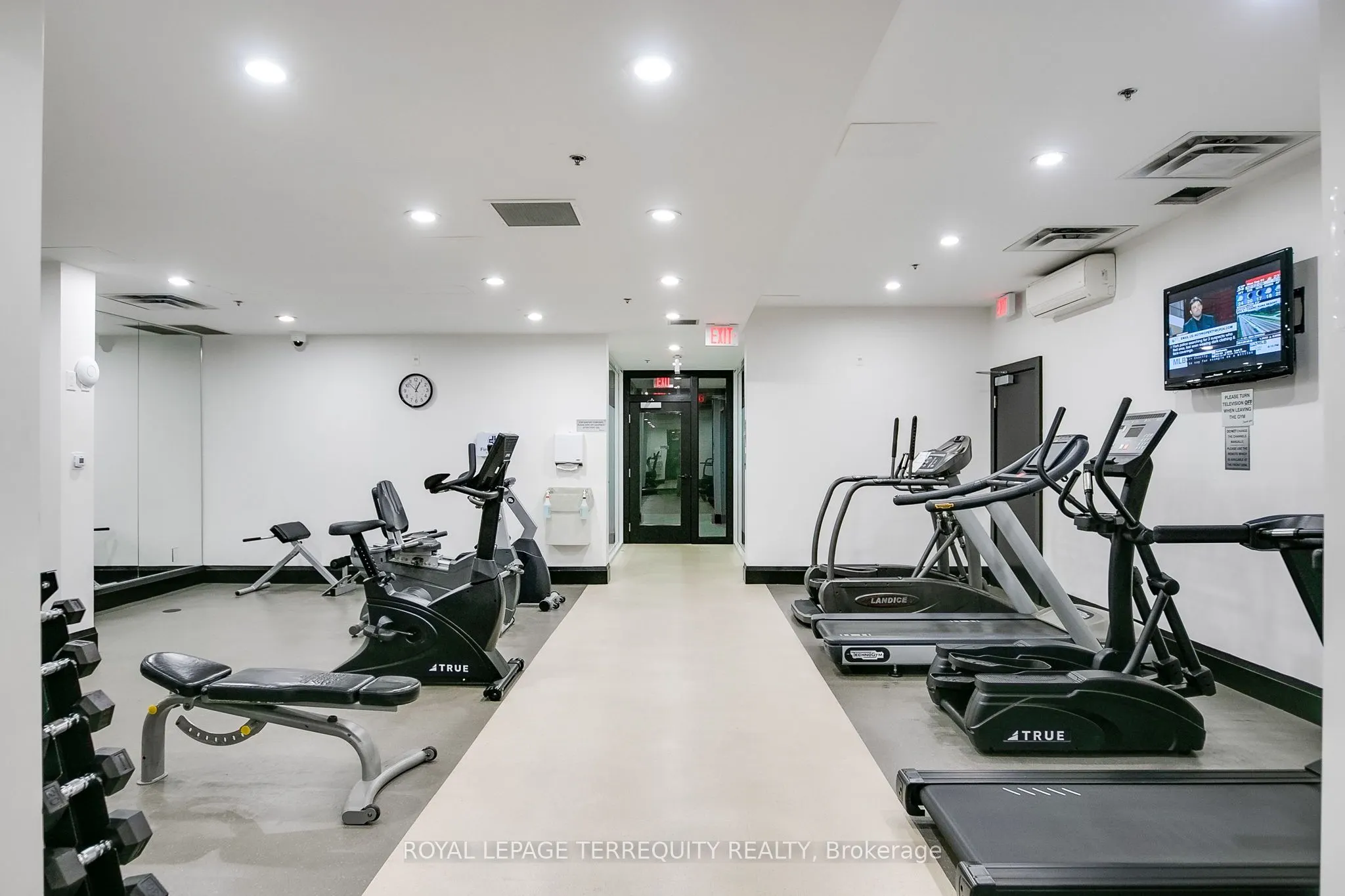 120 Dallimore Circle, #515