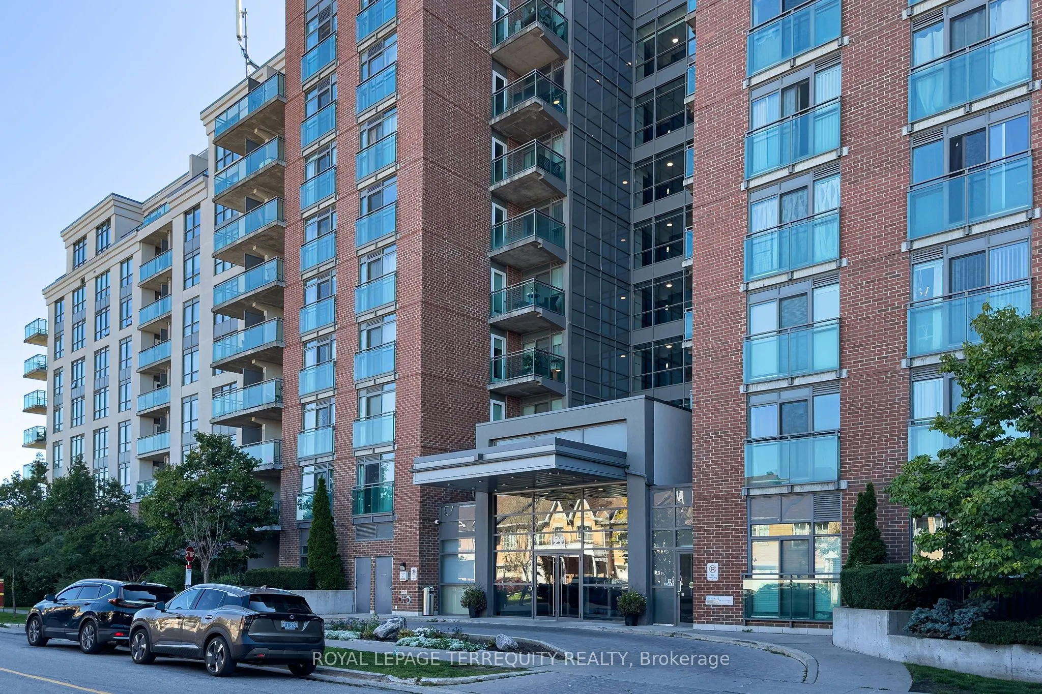 120 Dallimore Circle, #515