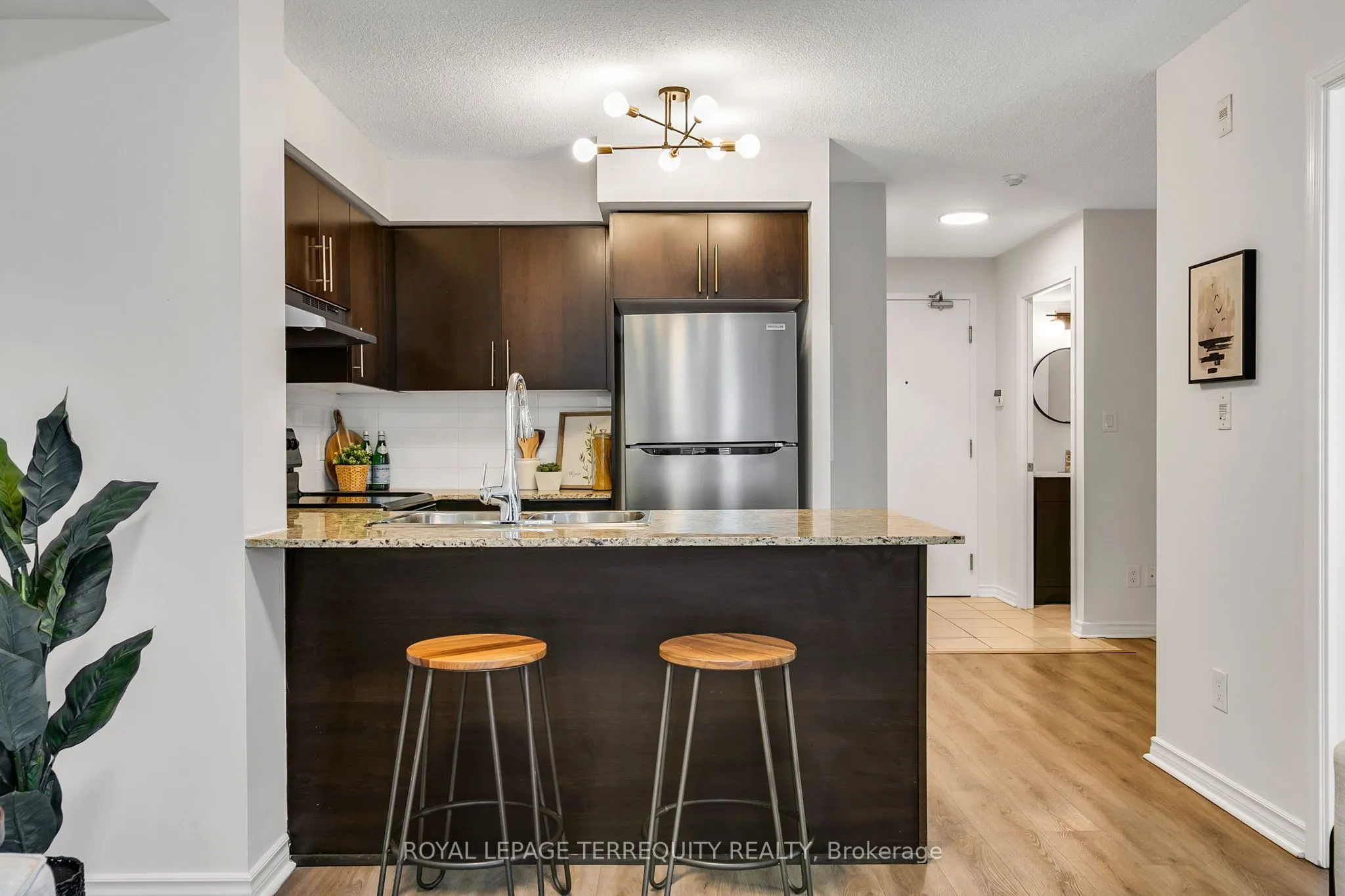 120 Dallimore Circle, #515