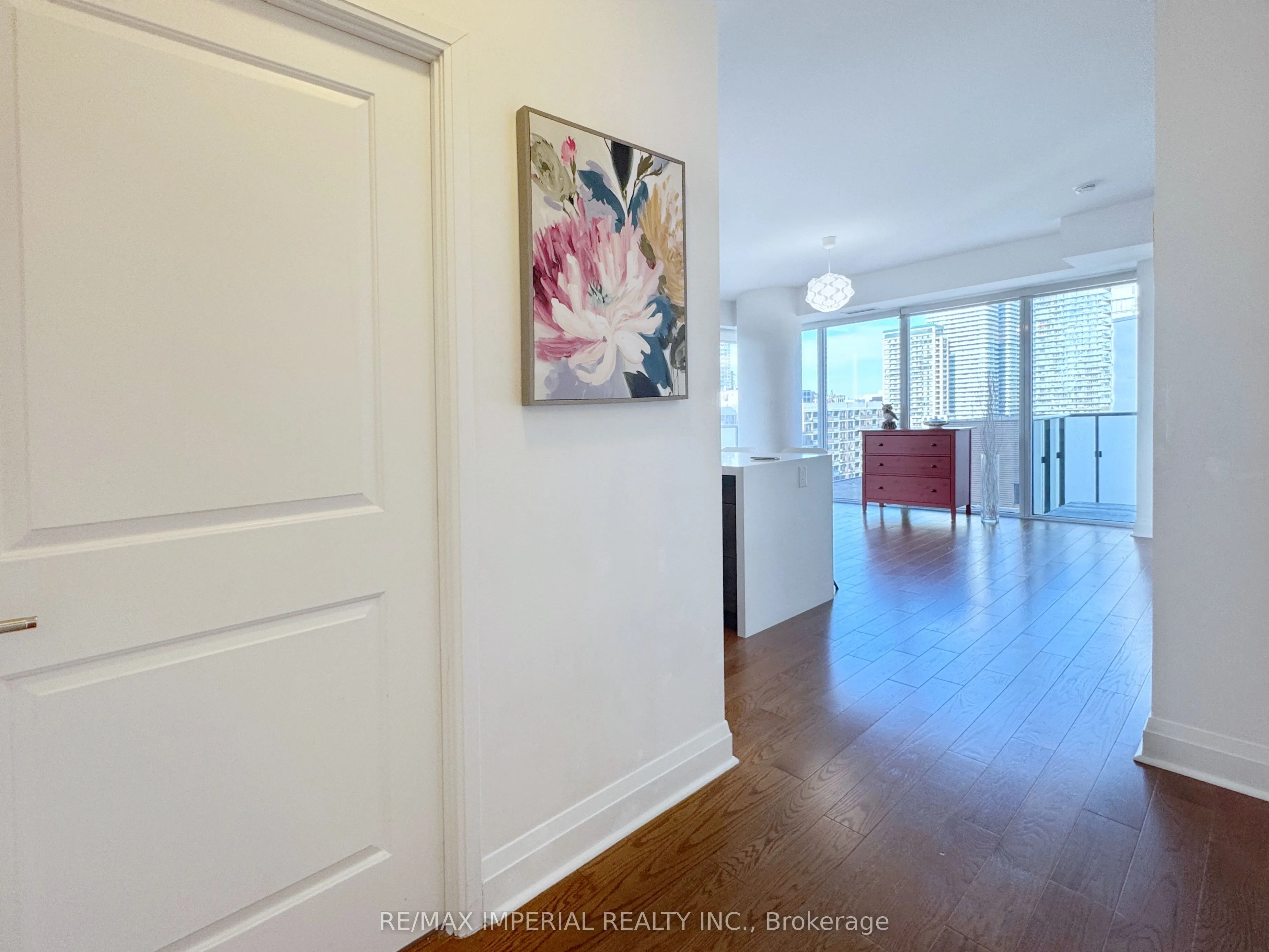 1080 Bay Street, #1910