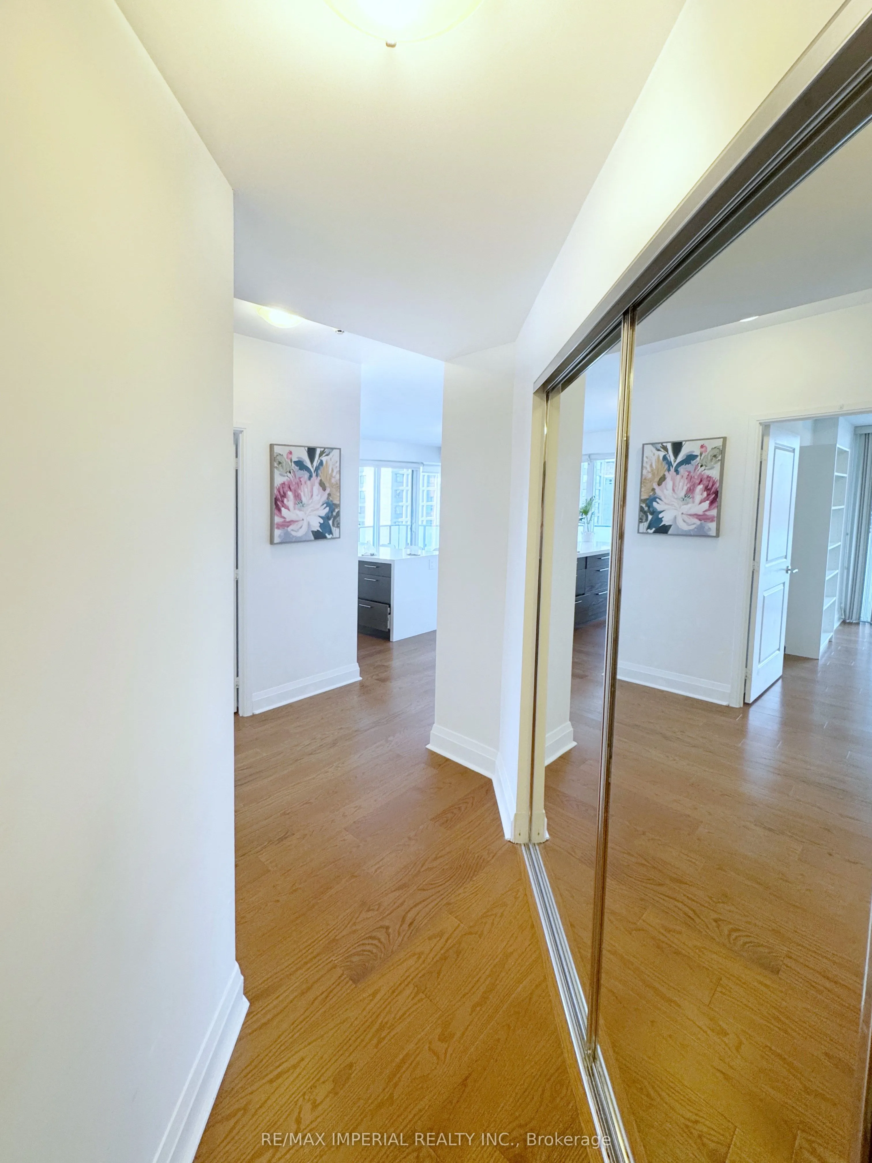1080 Bay Street, #1910