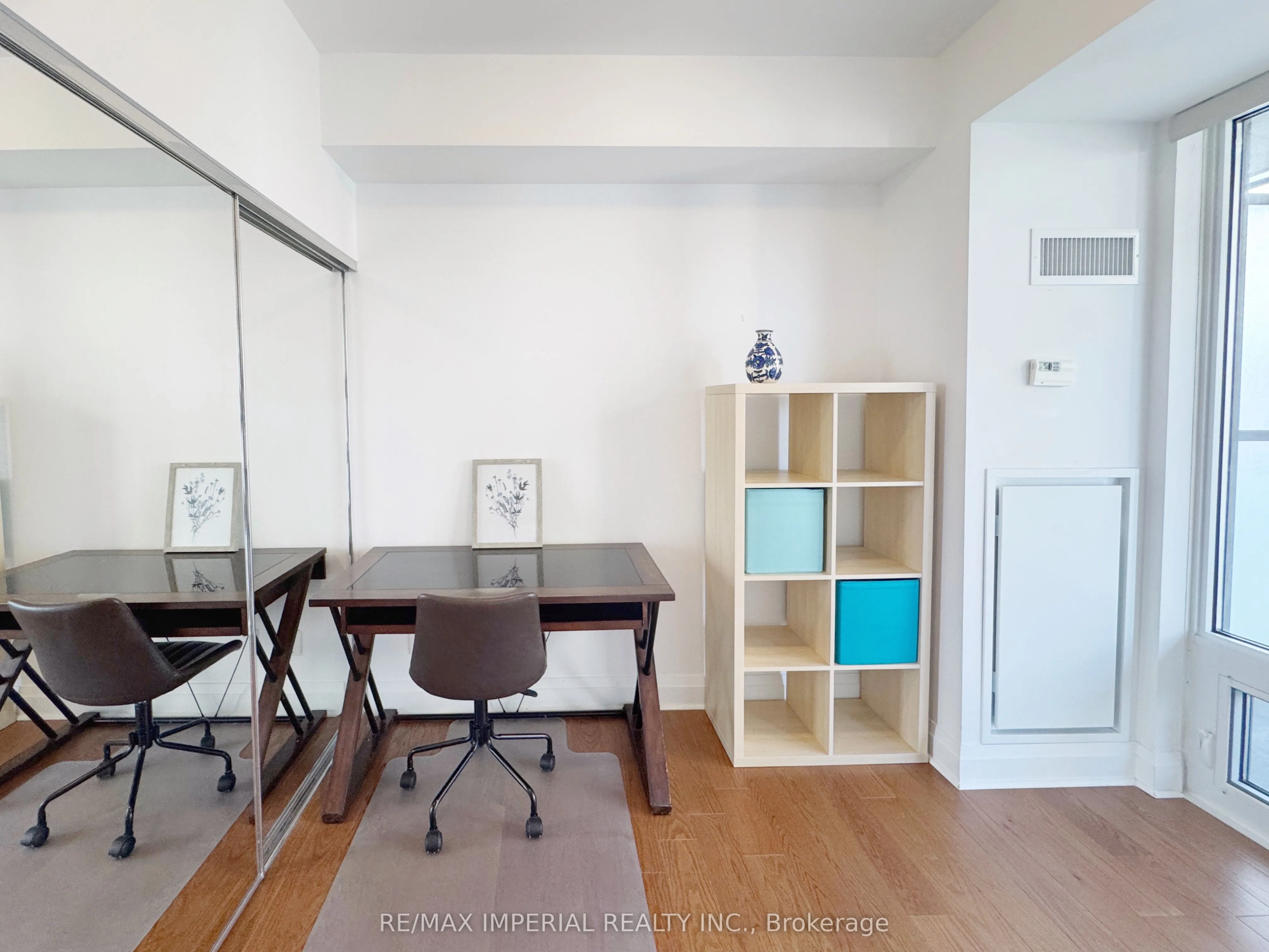 1080 Bay Street, #1910