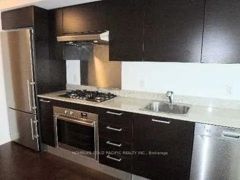 375 King Street W, #2404