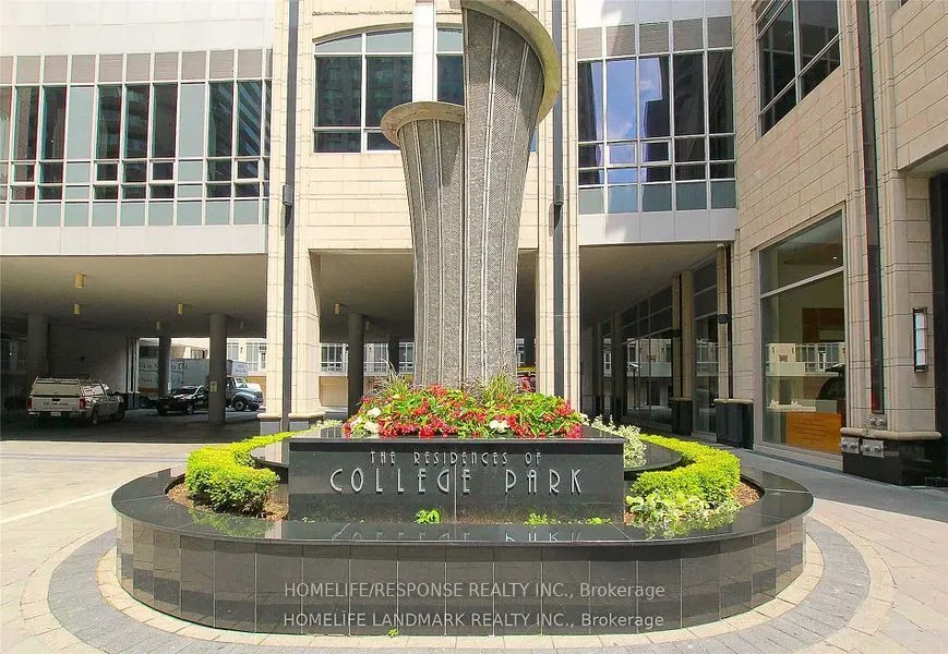 761 BAY Street, #1011