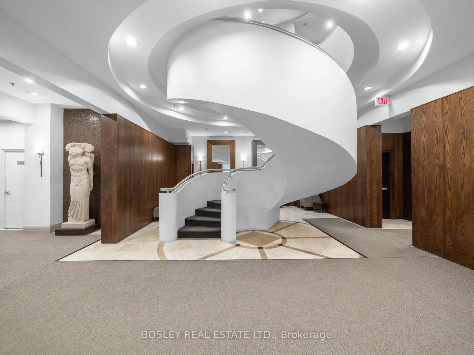 438 Richmond Street W, #715