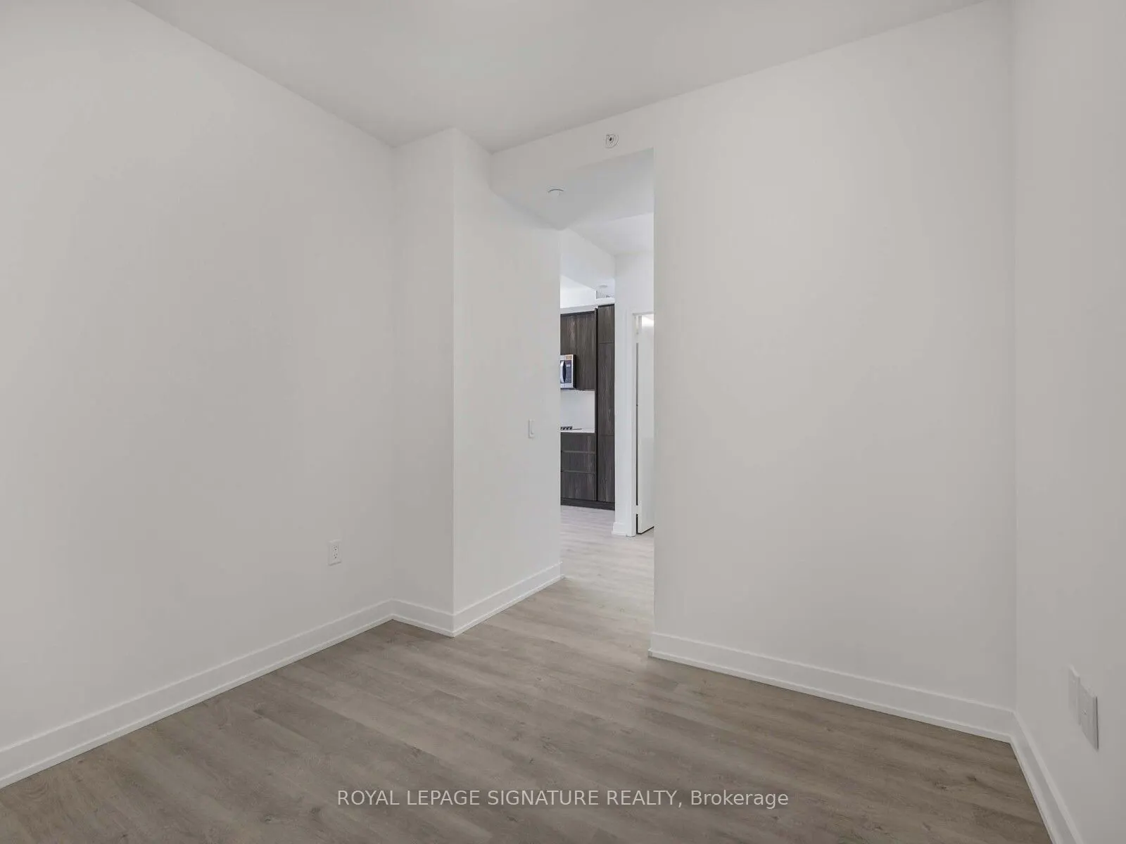 15 Richardson Street, #321