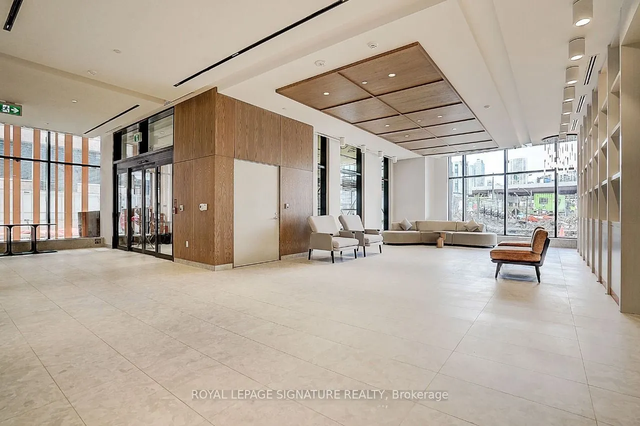 15 Richardson Street, #321