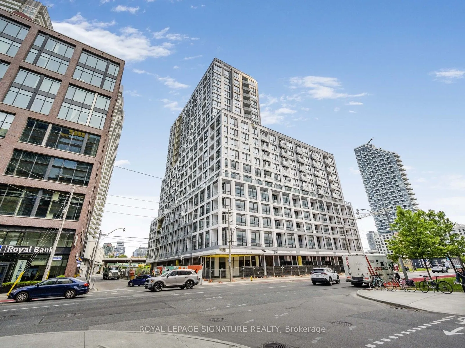 15 Richardson Street, #321