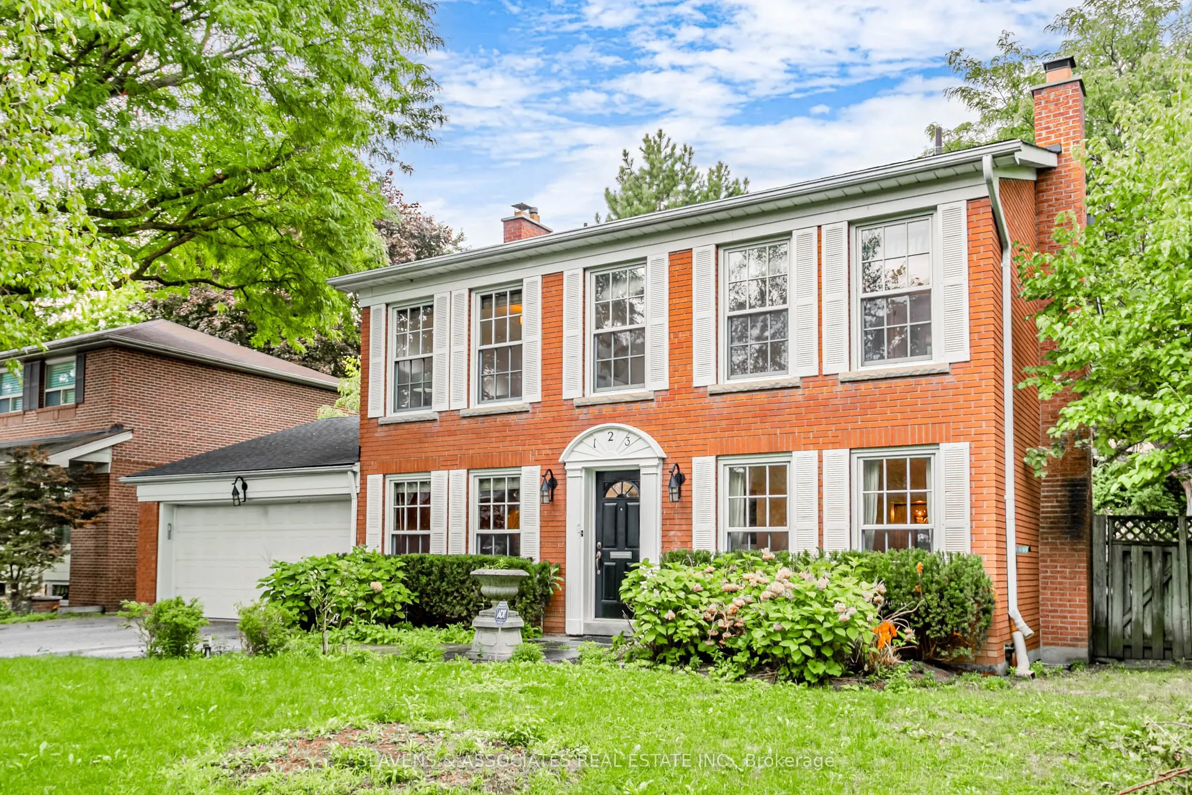 123 Lord Seaton Road
