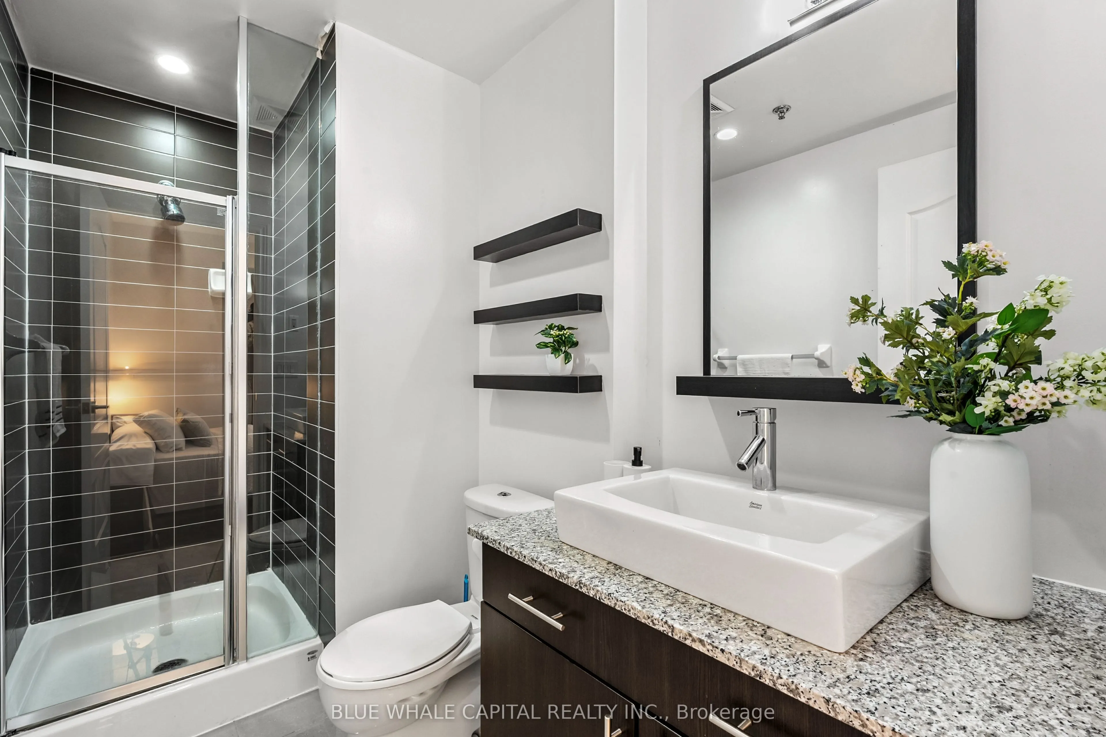 2756 Old Leslie Street, #520