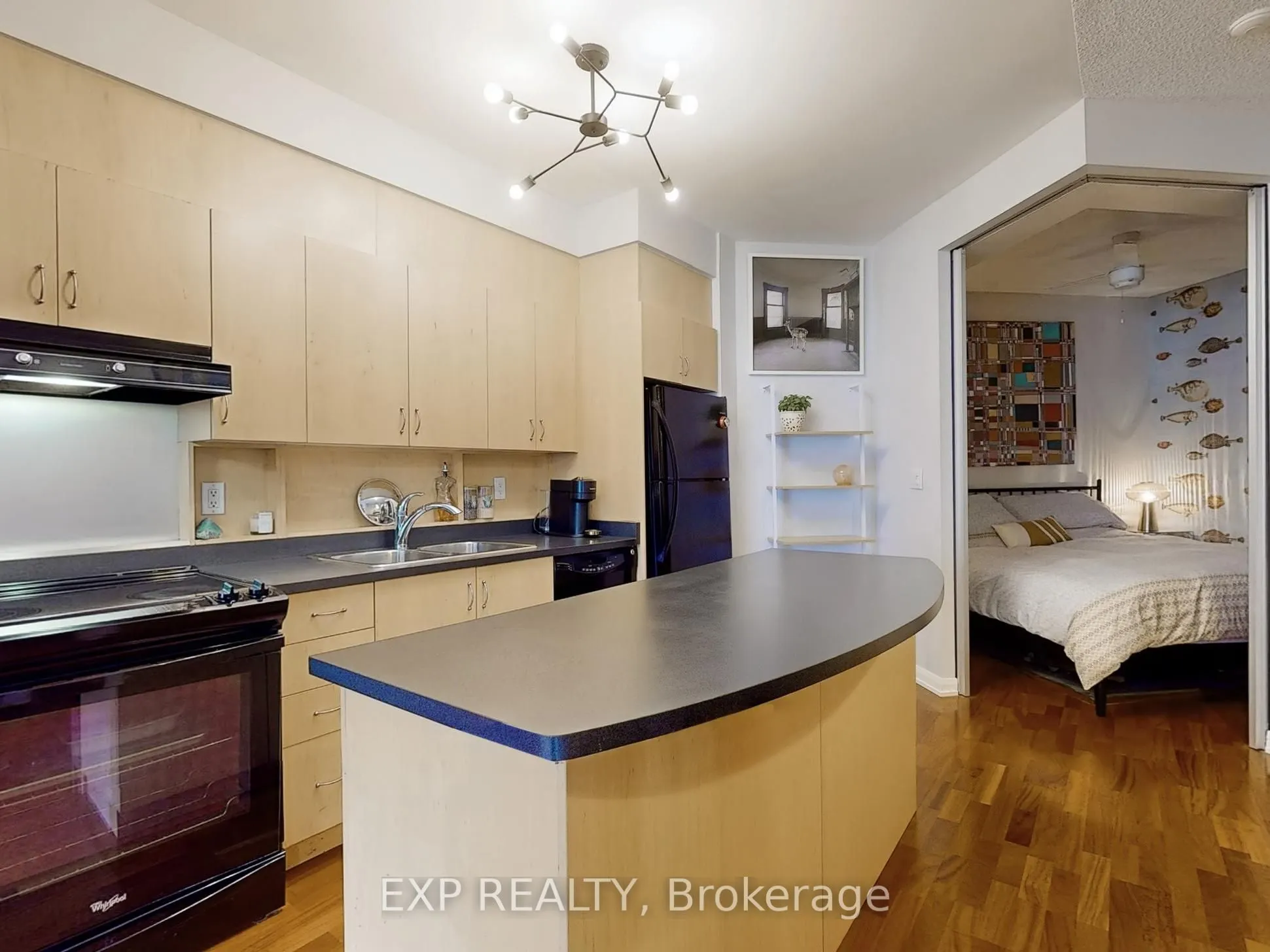 18 Beverley Street, #108
