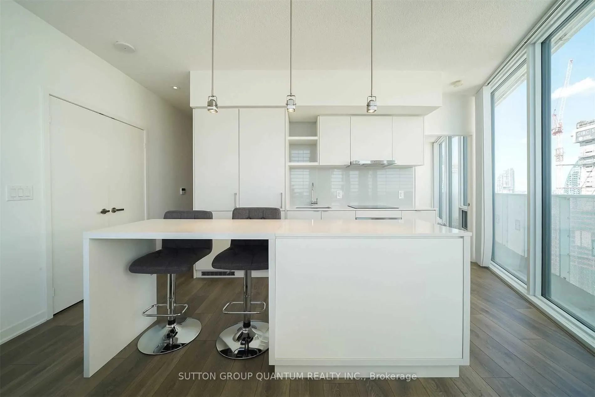 100 Harbour Street, #4907