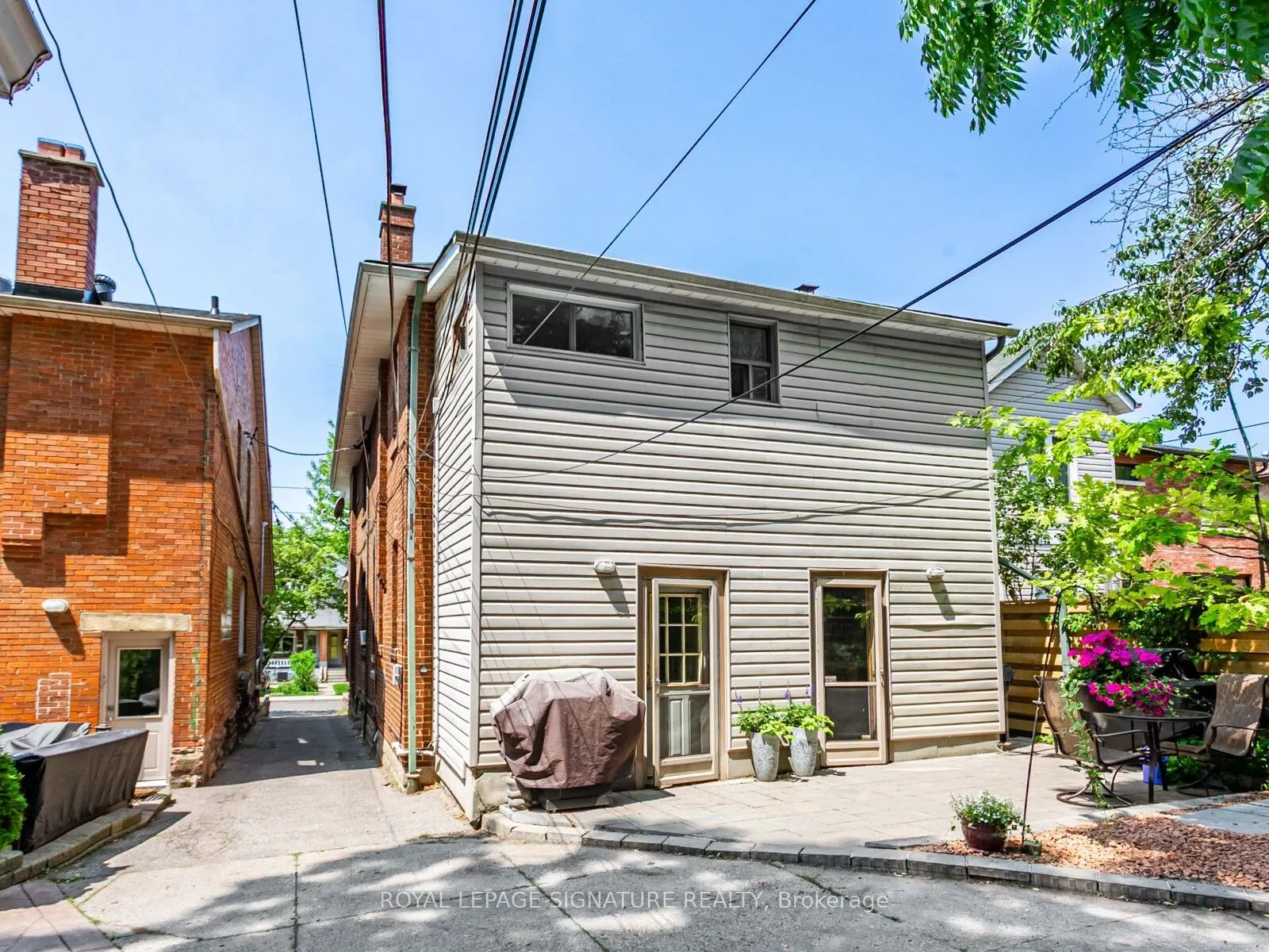 209 Arlington Avenue
