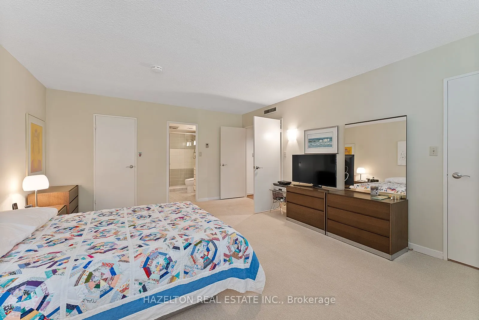 66 Collier Street, #2C