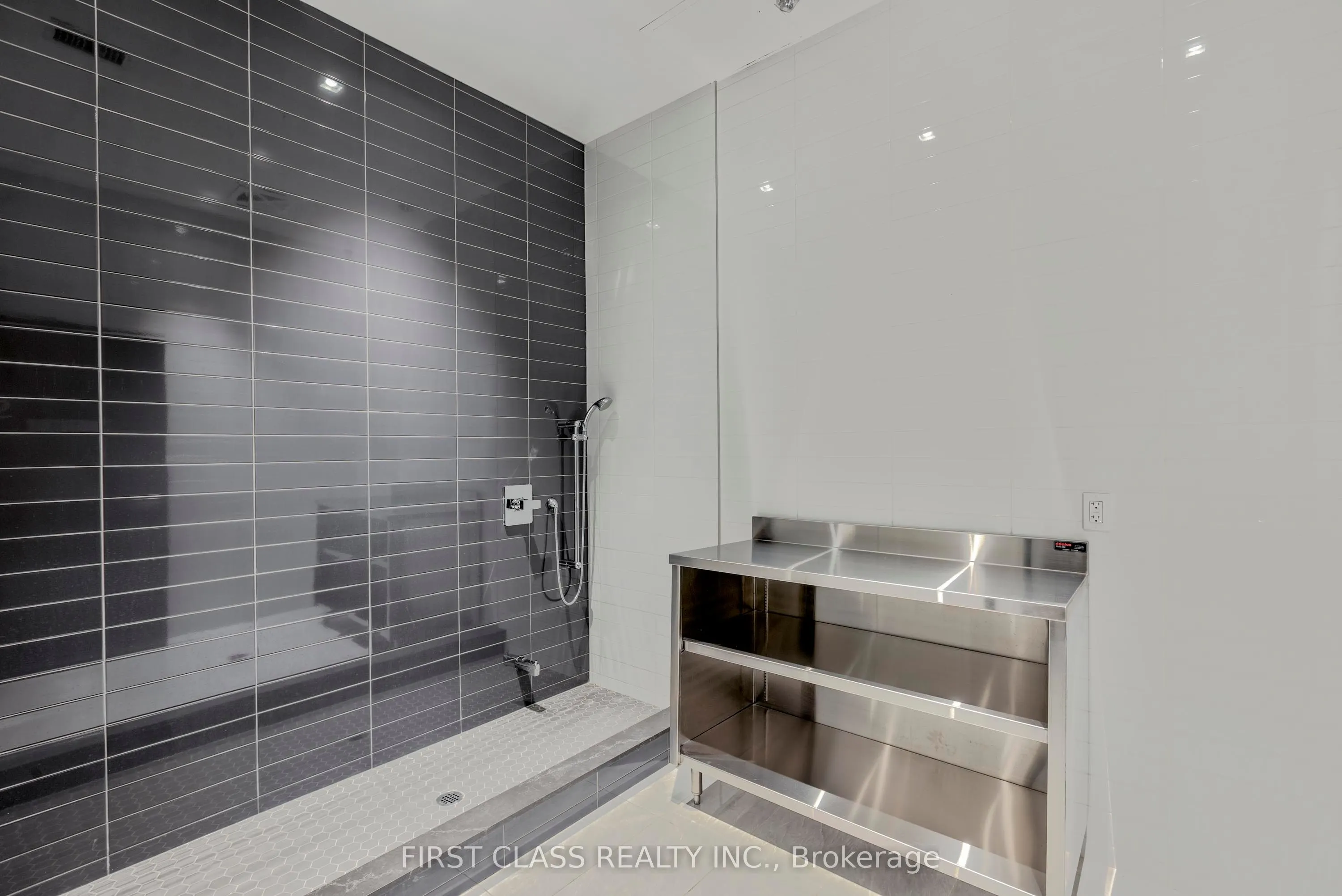 250 Lawrence Avenue W, #721