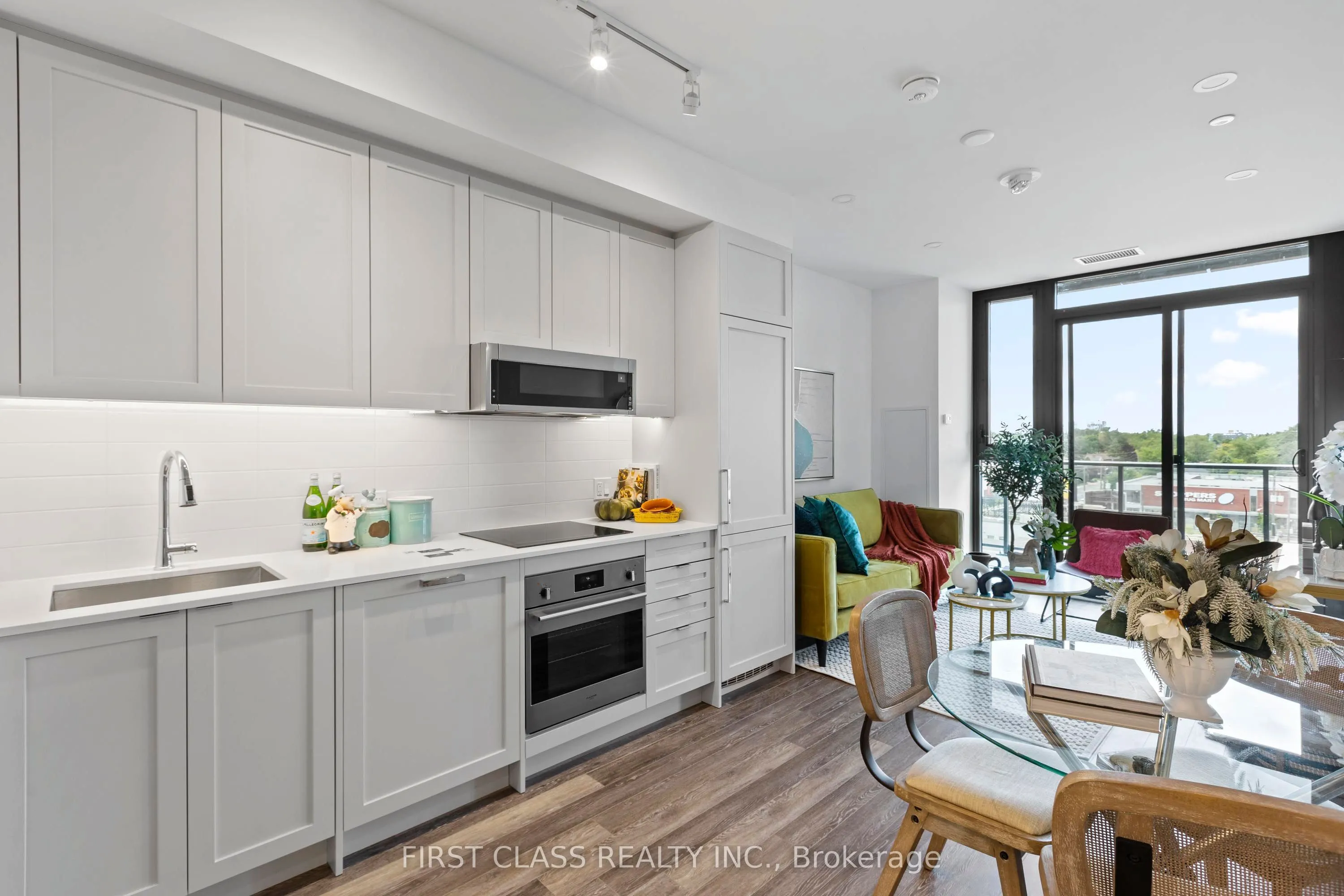 250 Lawrence Avenue W, #721