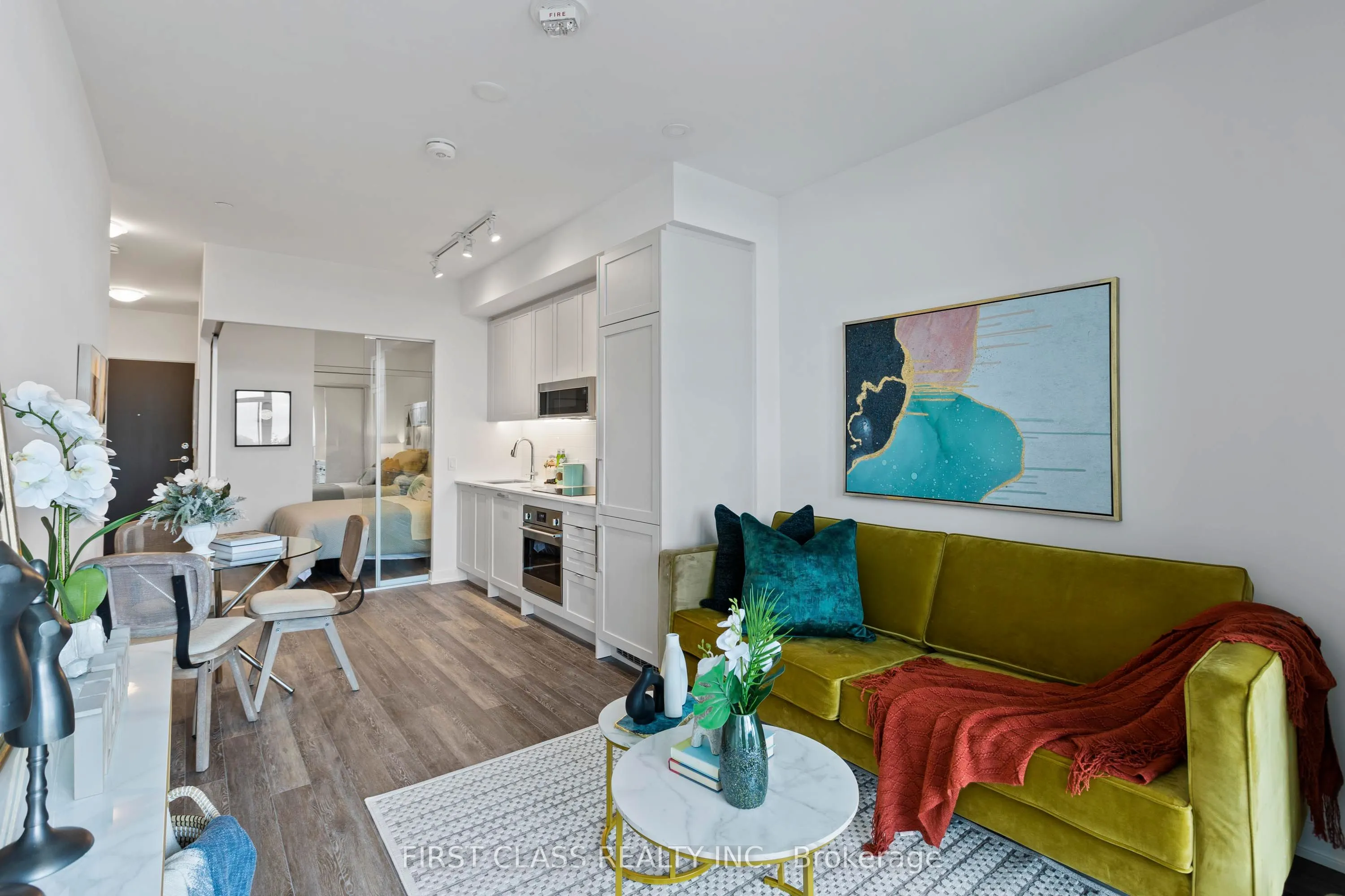 250 Lawrence Avenue W, #721
