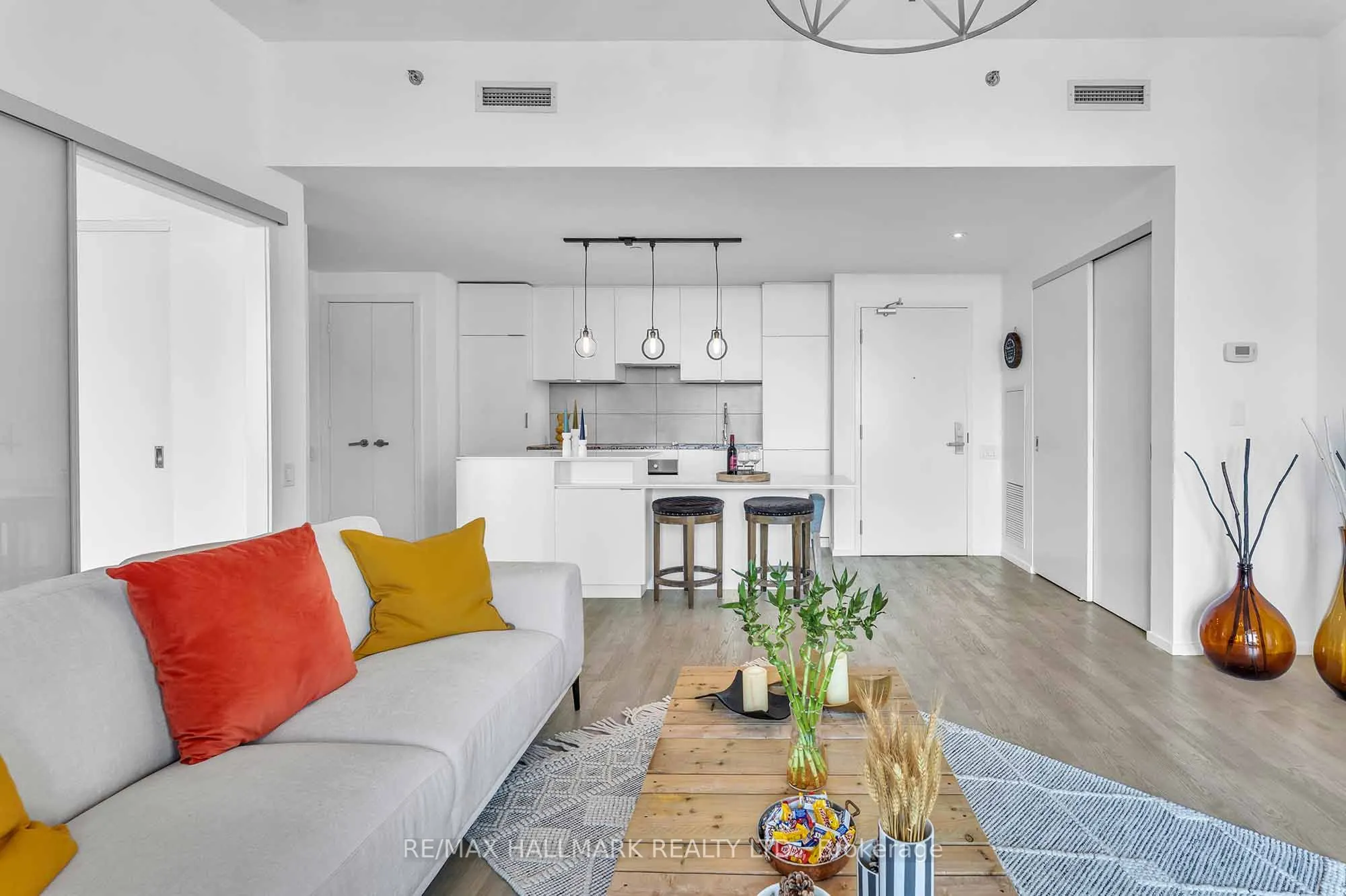 5 St Joseph Street, #2611