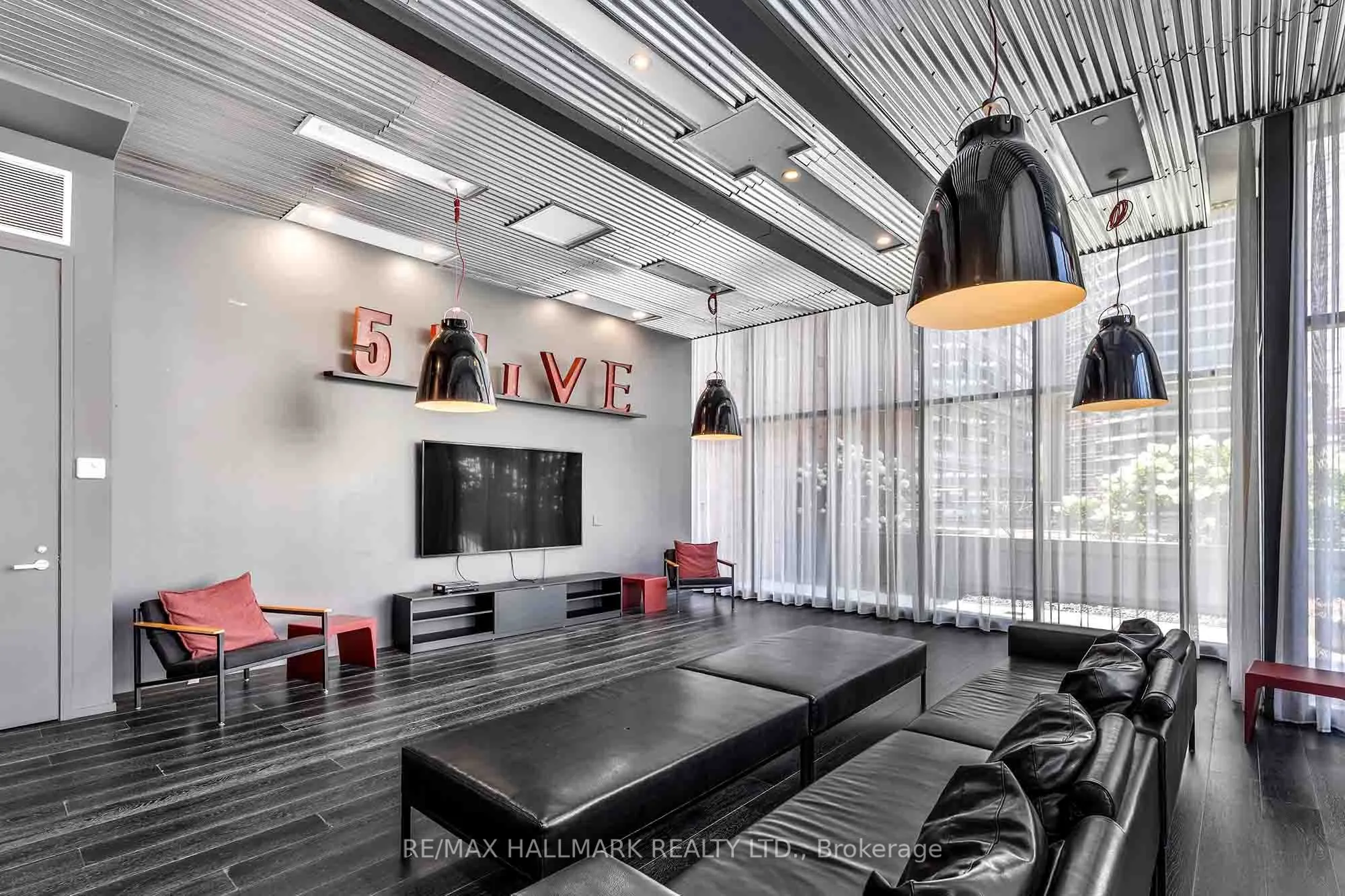 5 St Joseph Street, #2611