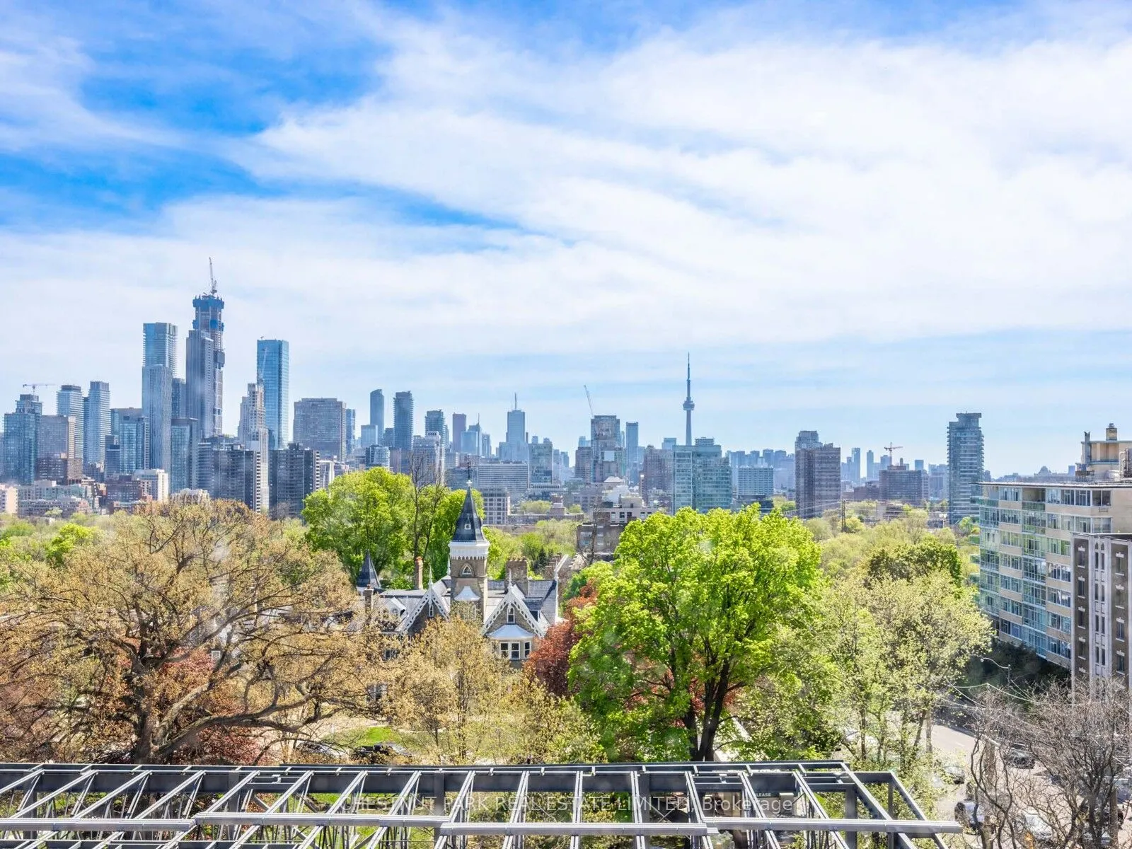 423 Avenue Road, #8