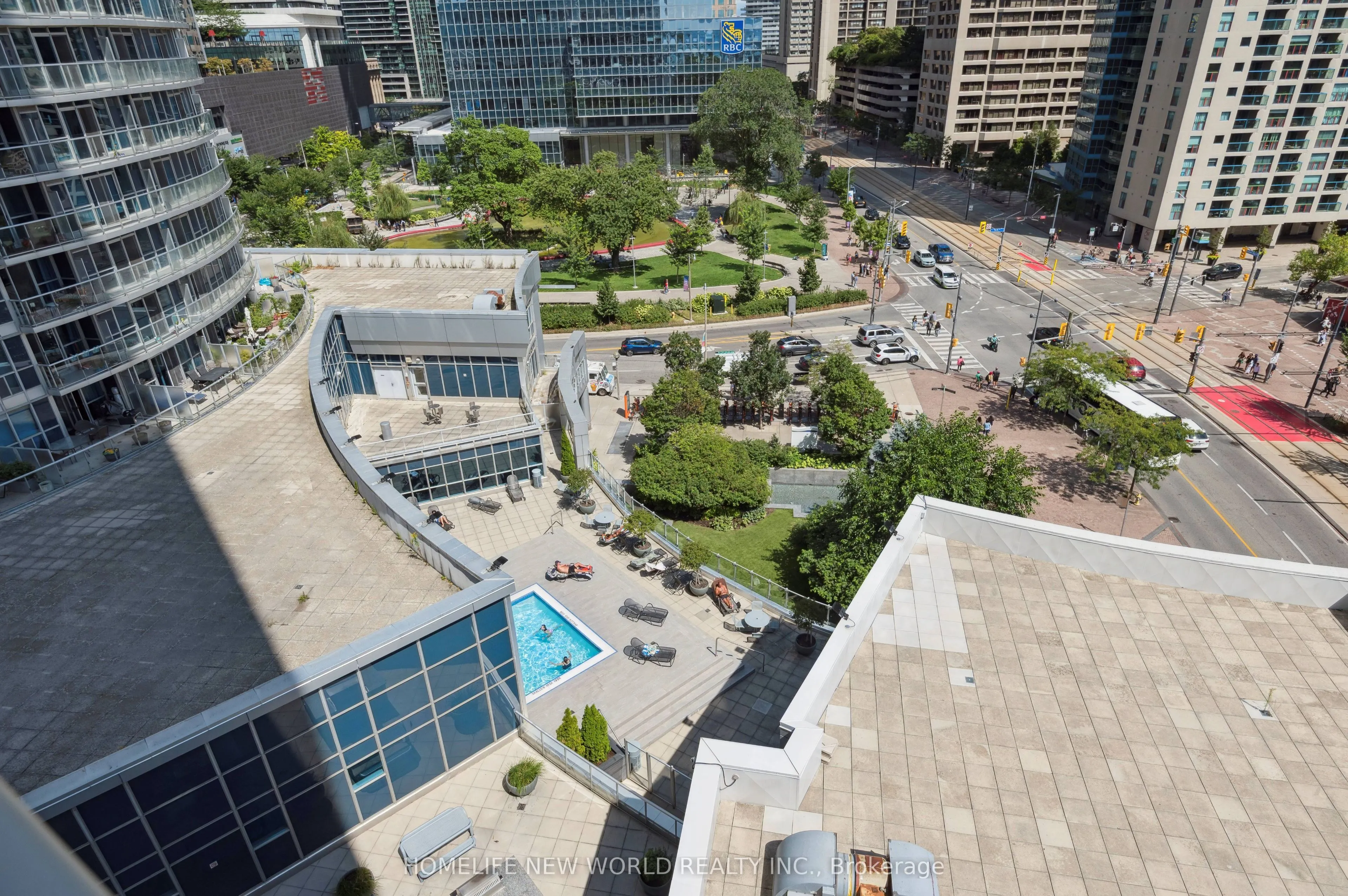 208 Queens Quay W, #903