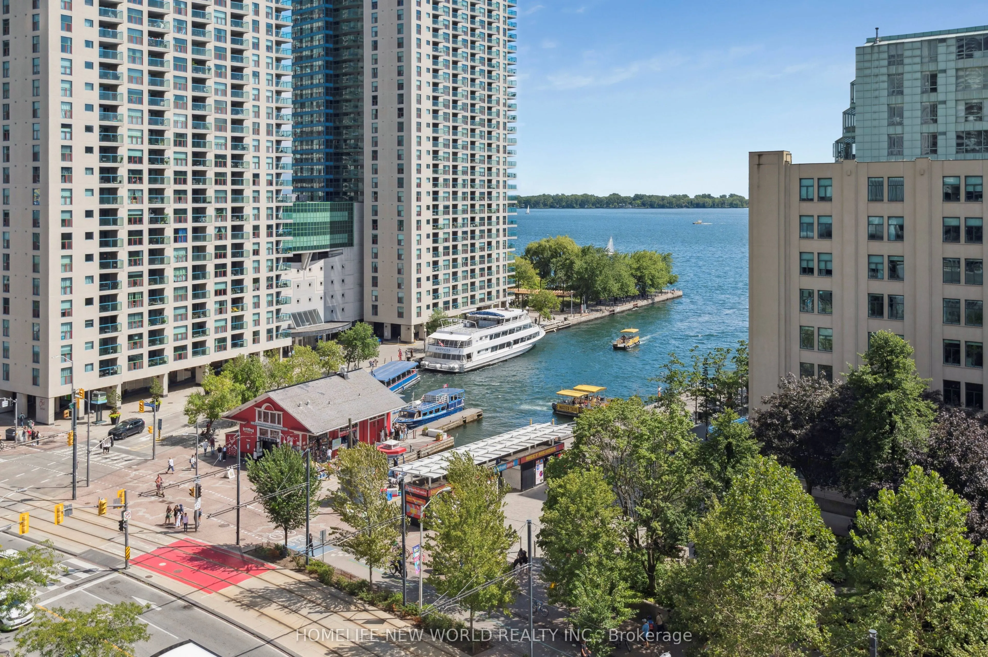 208 Queens Quay W, #903