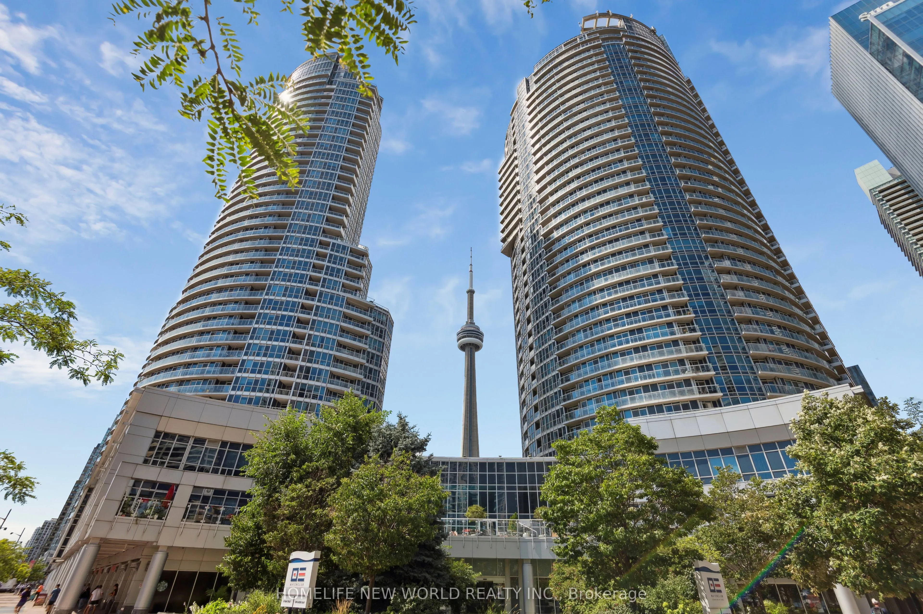 208 Queens Quay W, #903