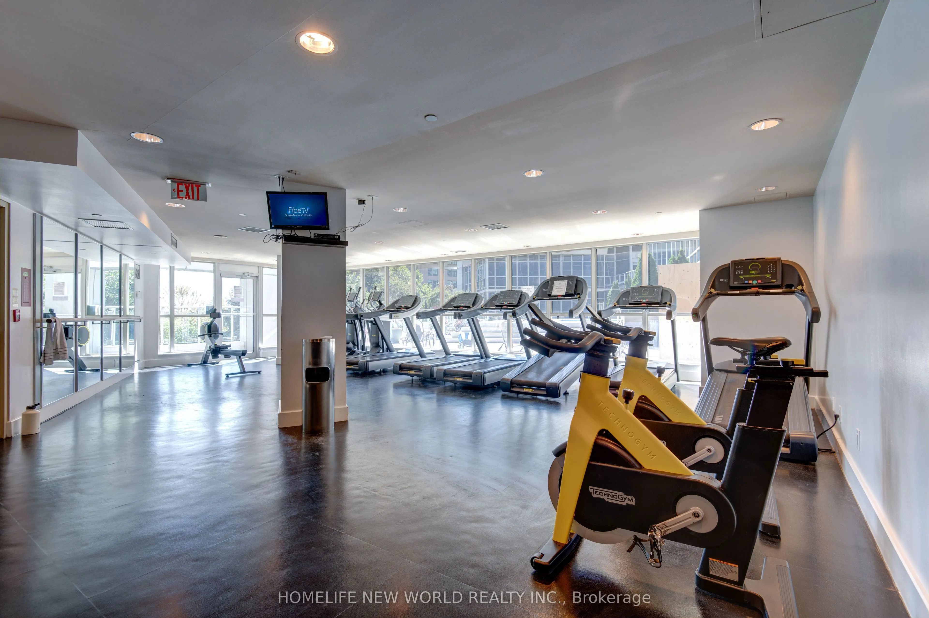208 Queens Quay W, #903