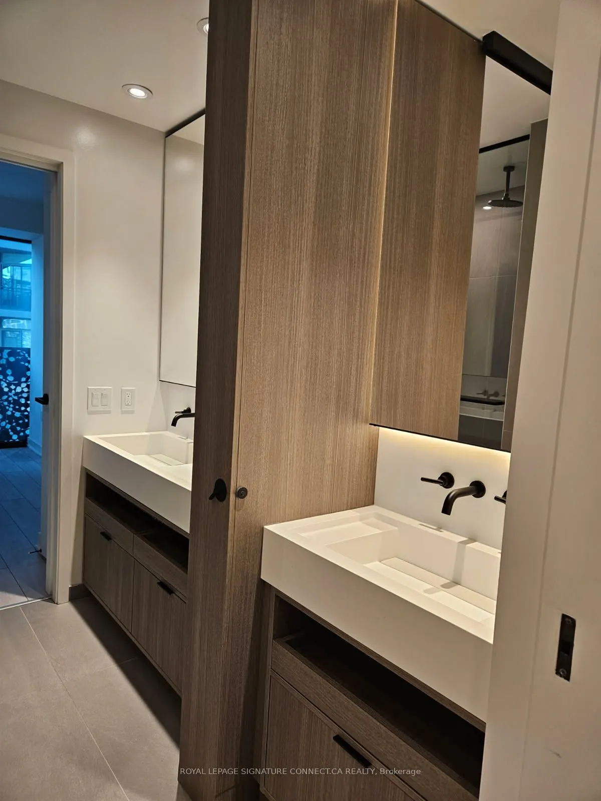 55 Charles Street E, #1208