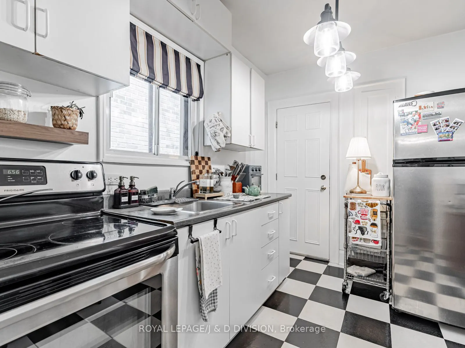 311 Keewatin Avenue