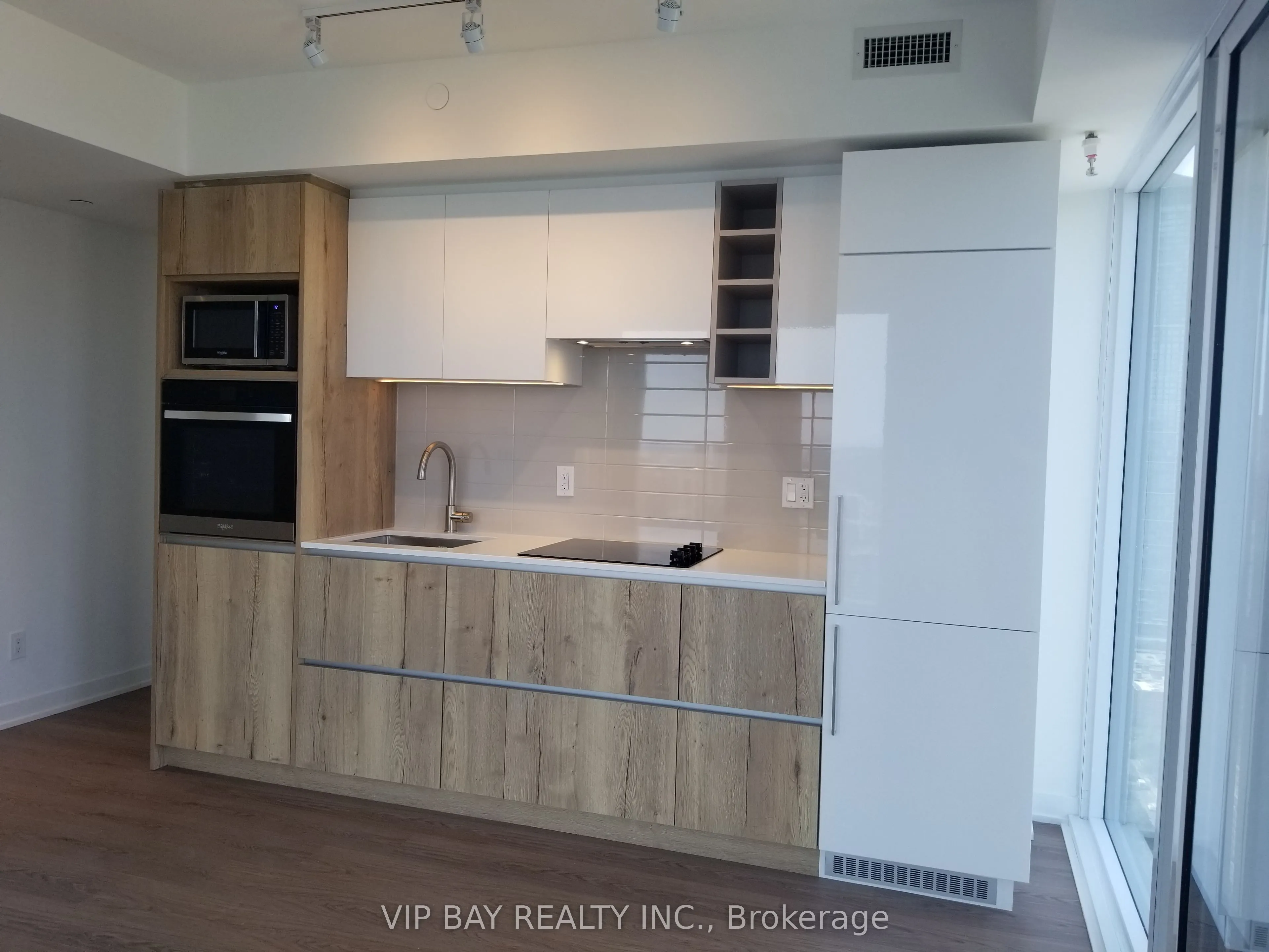 319 Jarvis Street, #4710