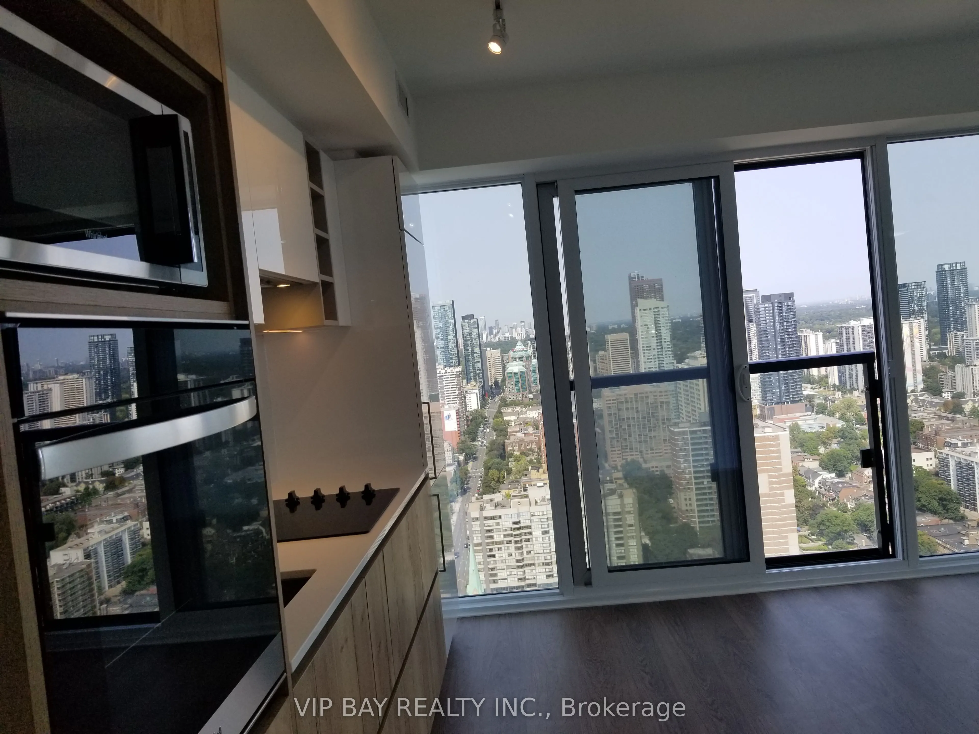 319 Jarvis Street, #4710