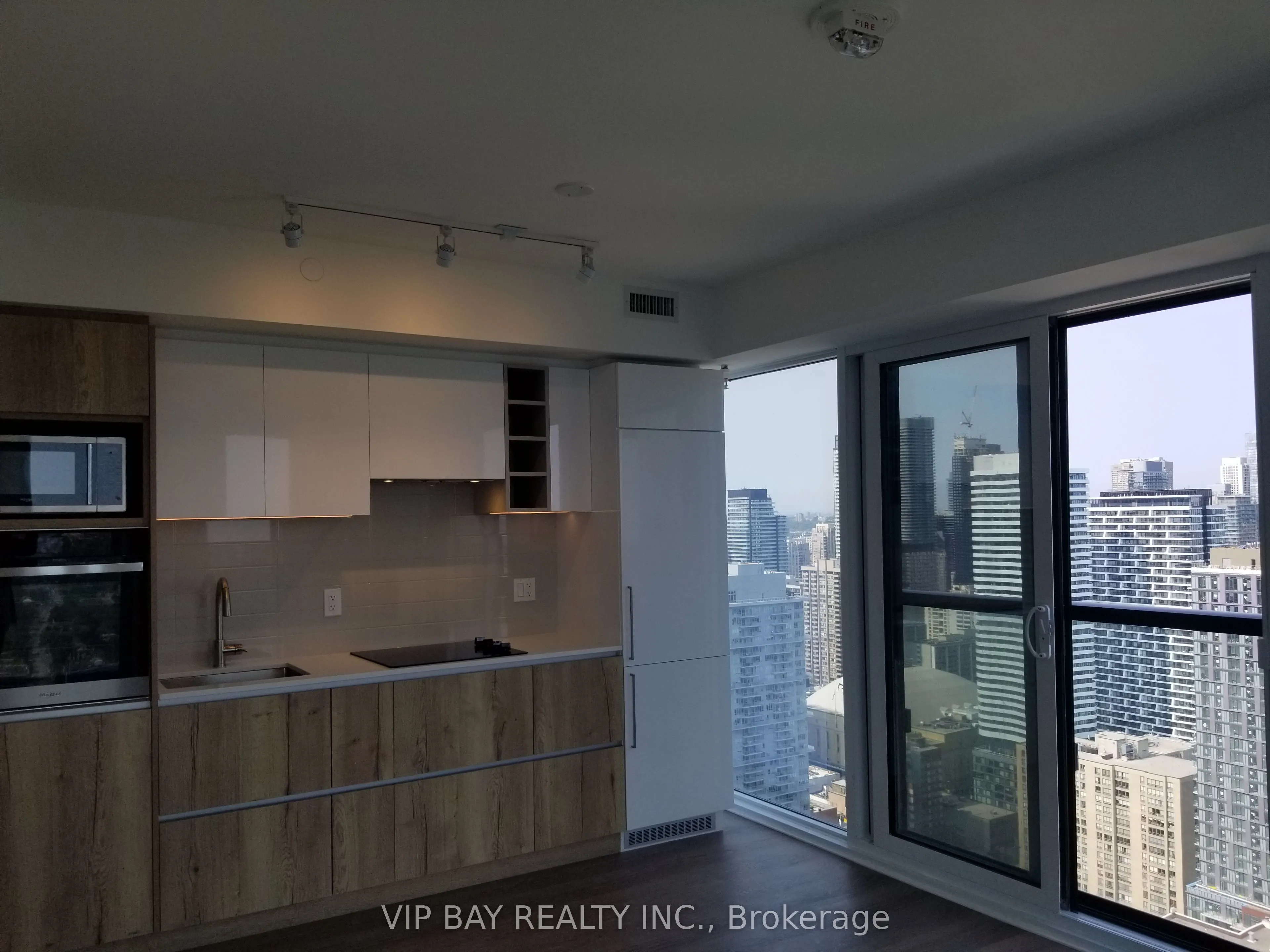 319 Jarvis Street, #4710