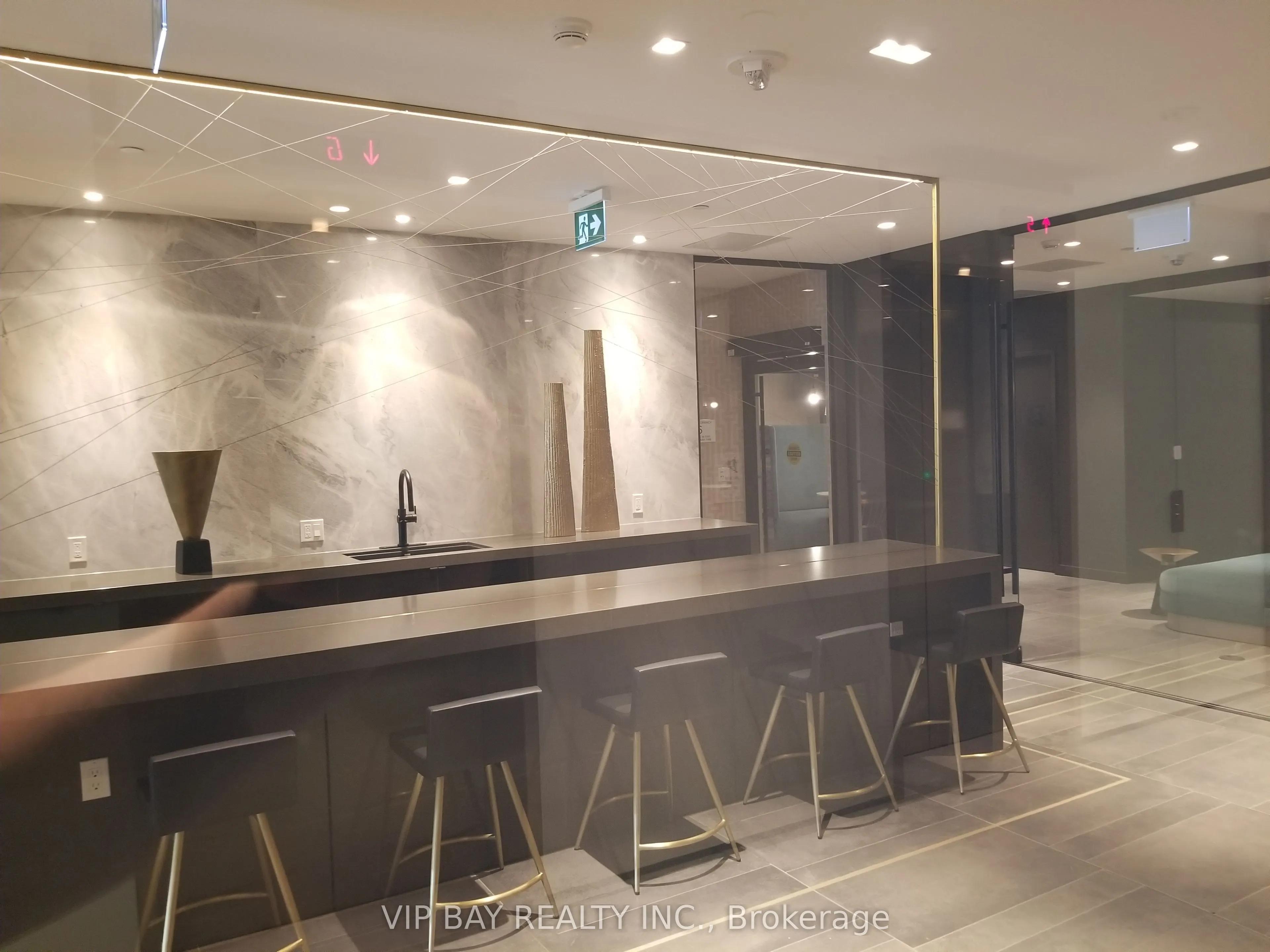 319 Jarvis Street, #4710