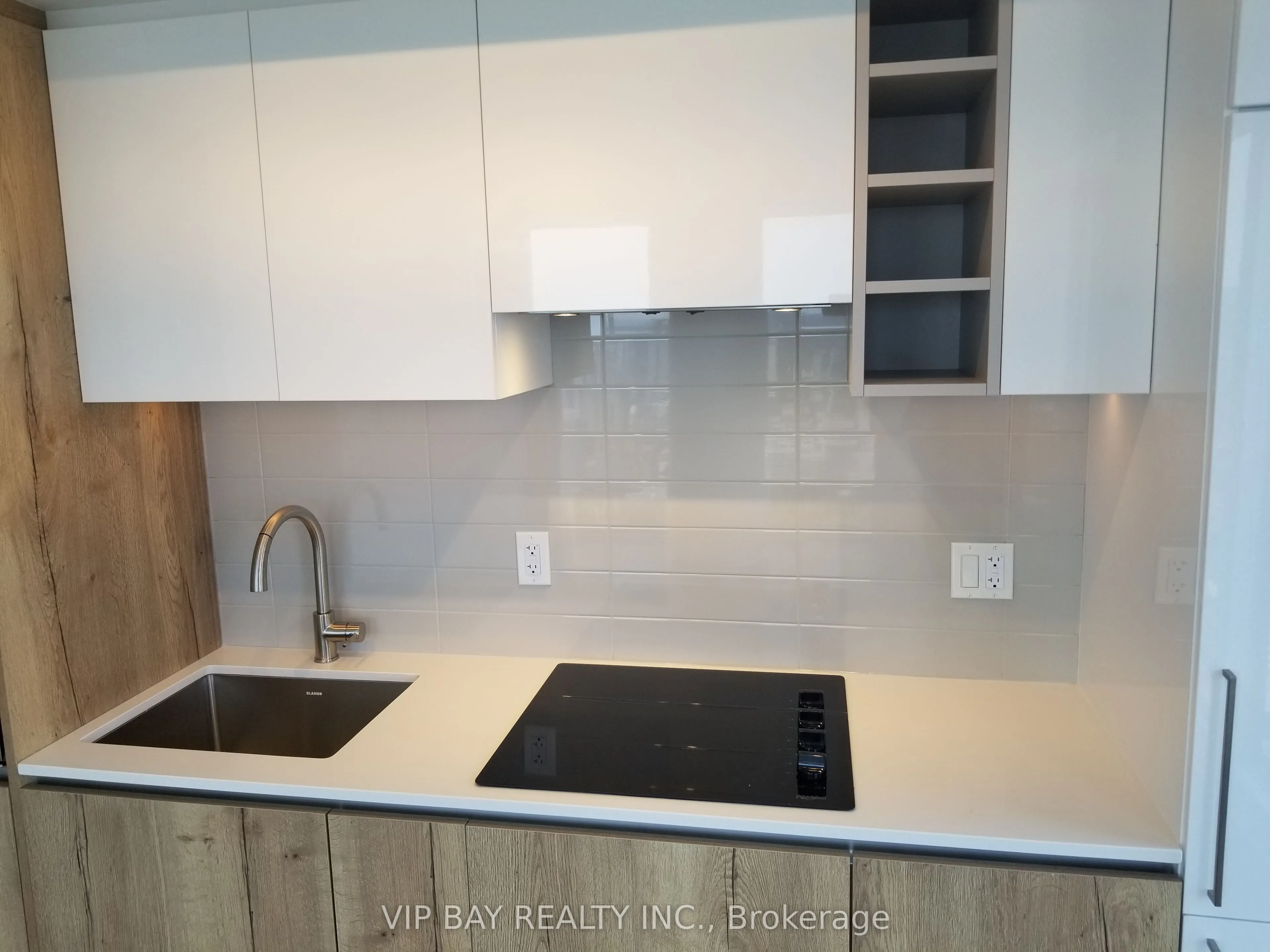 319 Jarvis Street, #4710
