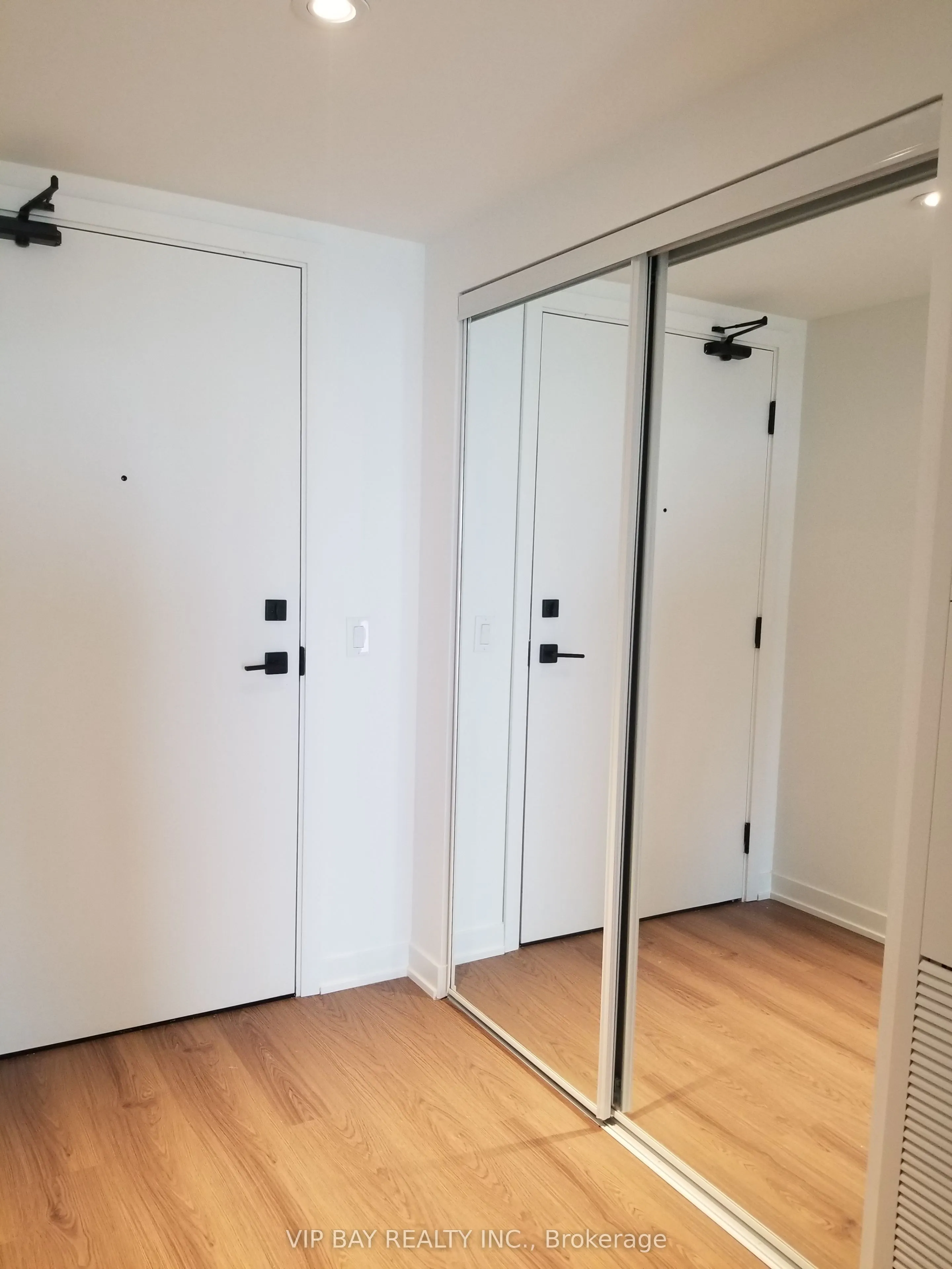 319 Jarvis Street, #4710