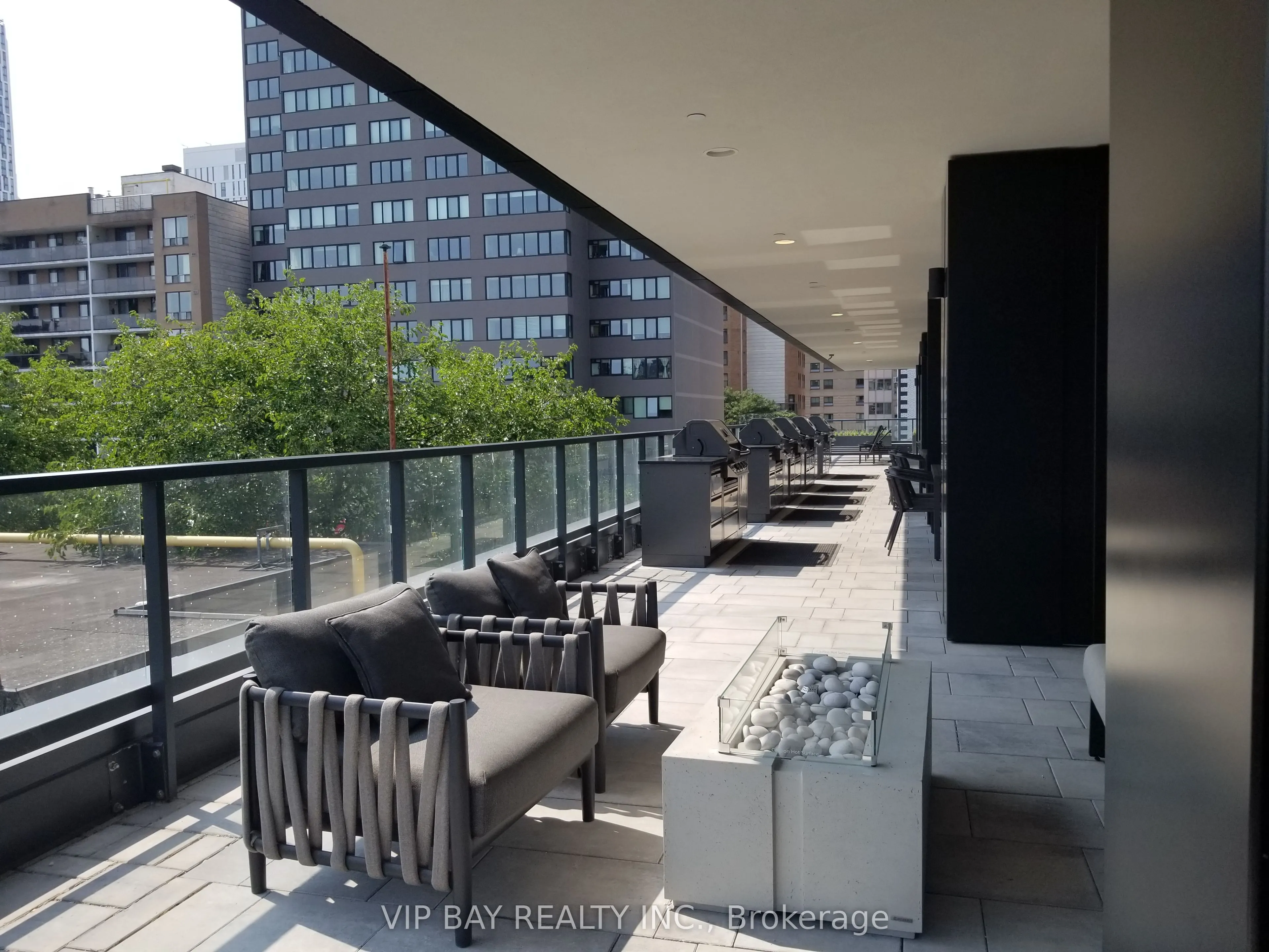 319 Jarvis Street, #4710