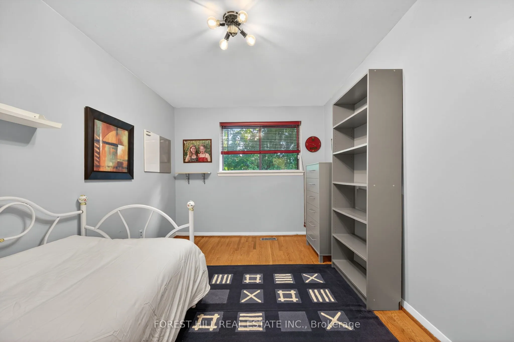 35 Regatta Crescent