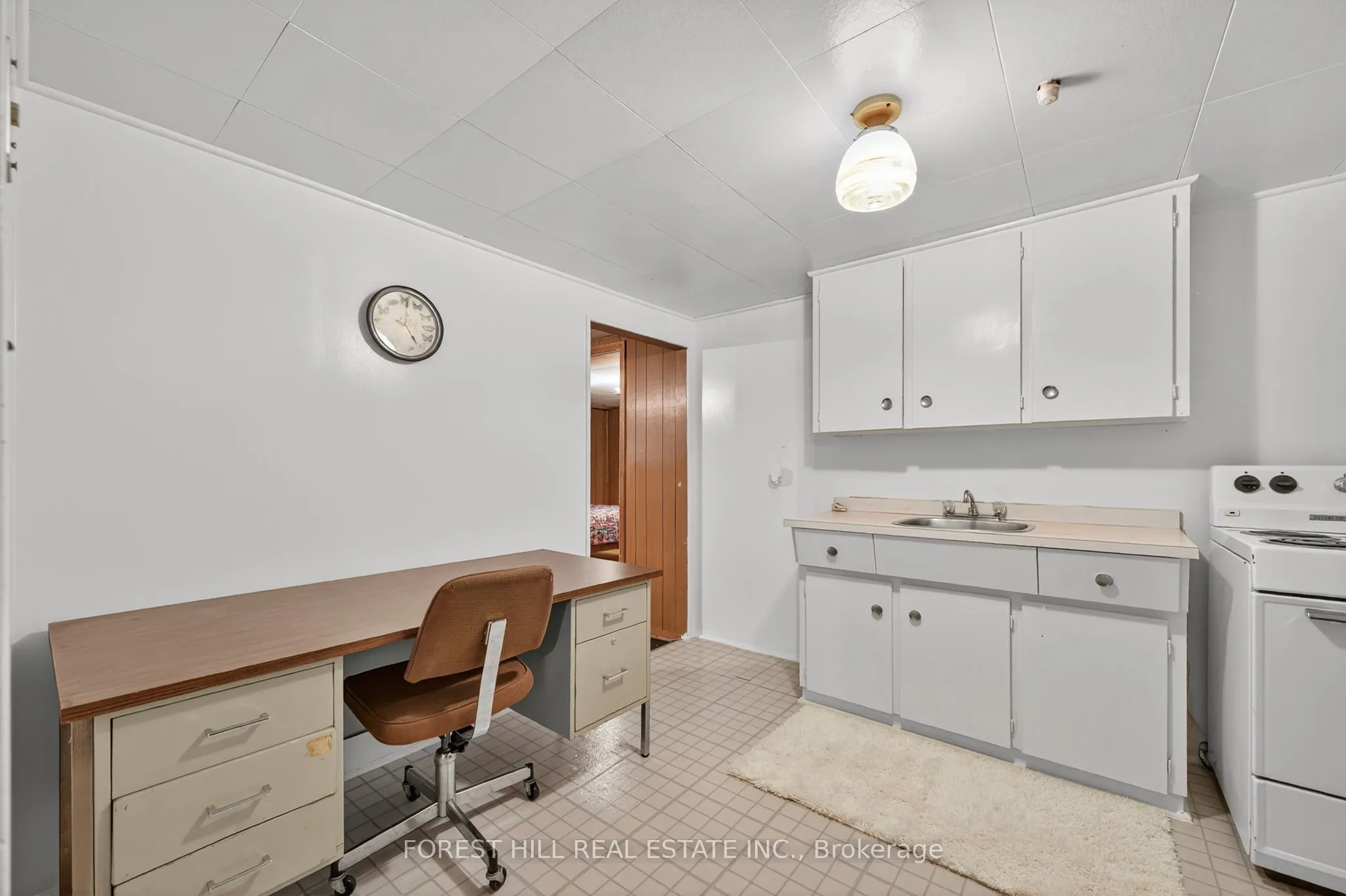 35 Regatta Crescent