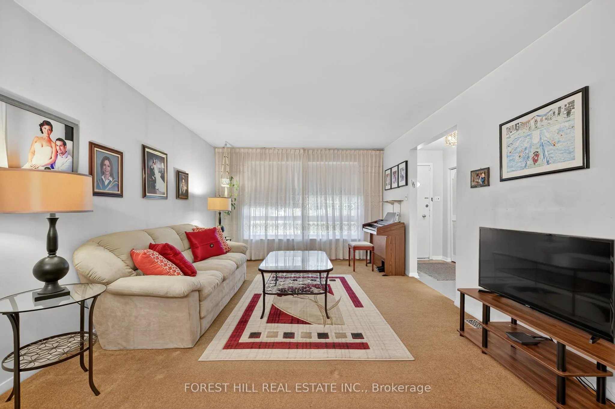 35 Regatta Crescent