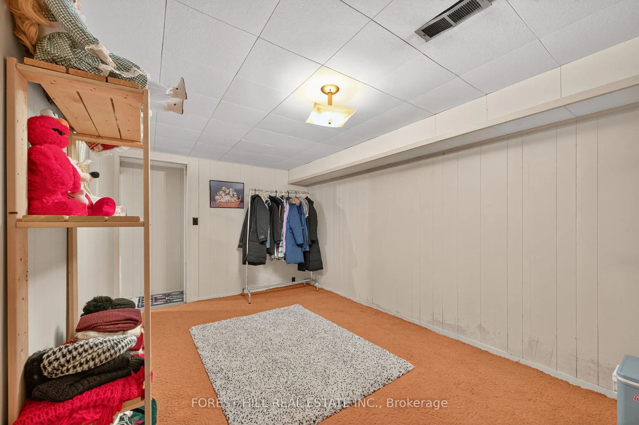 35 Regatta Crescent