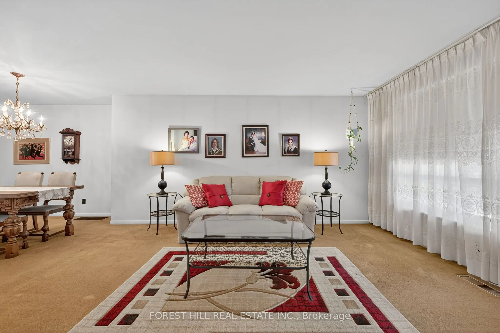 35 Regatta Crescent