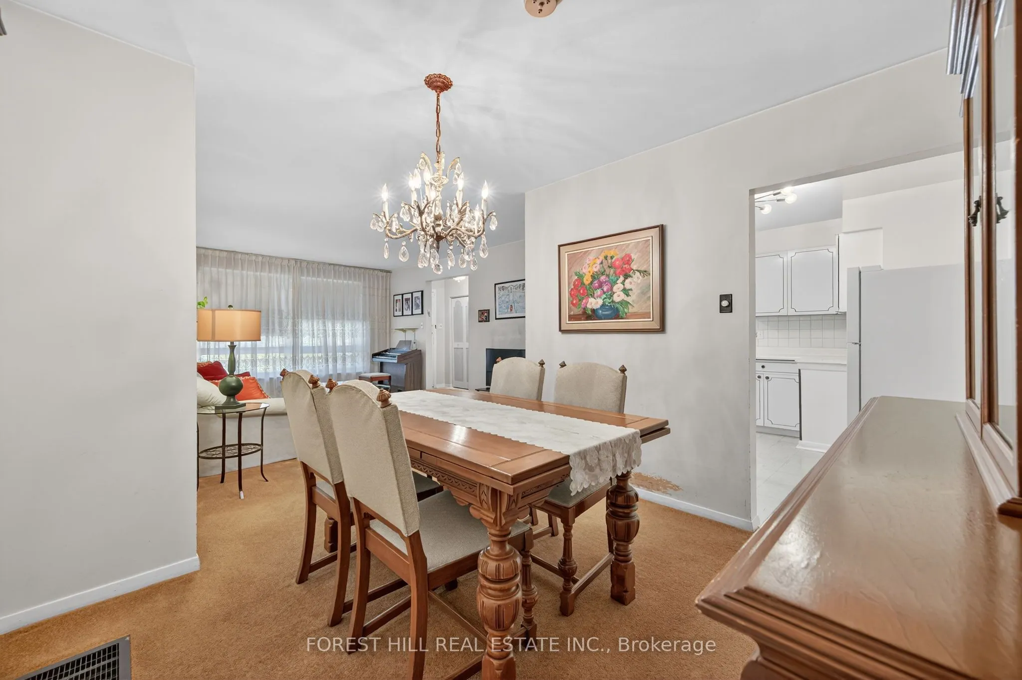 35 Regatta Crescent