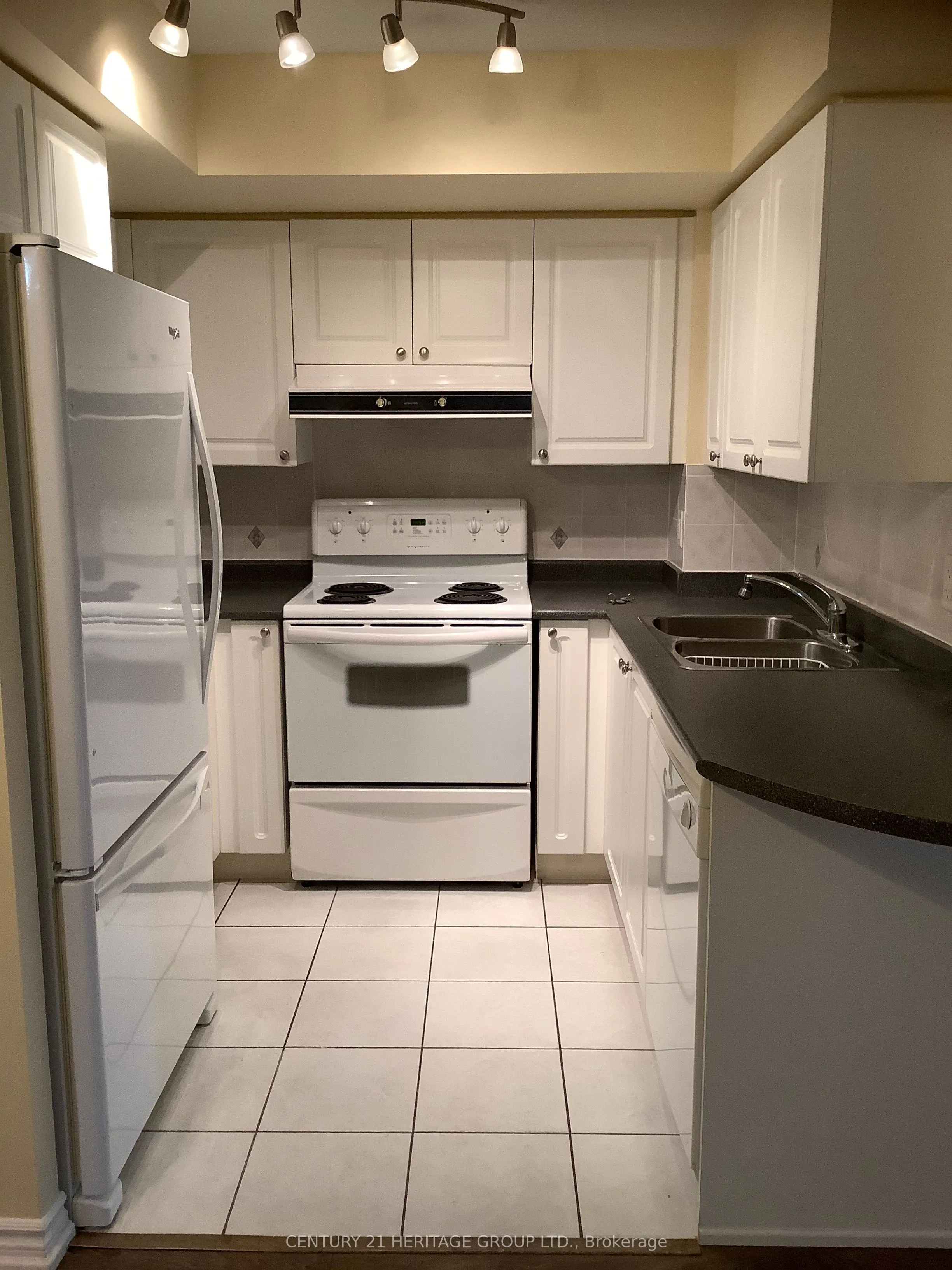 17 Barberry Place, #409