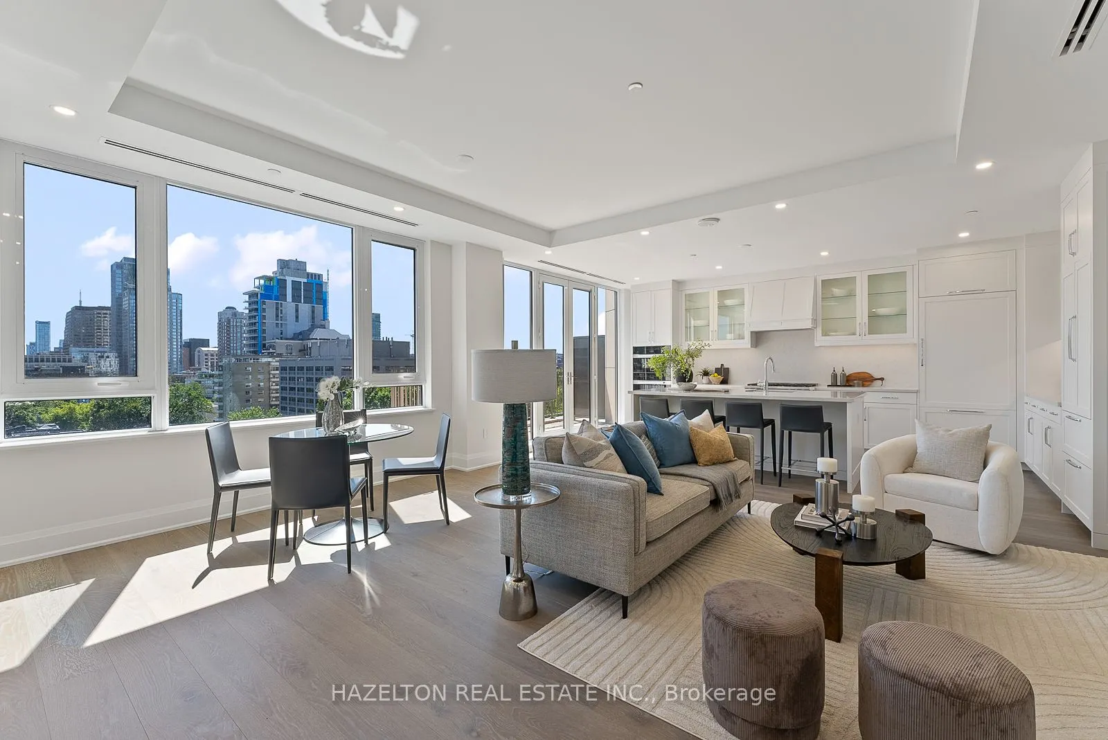 128 Hazelton Avenue, #802