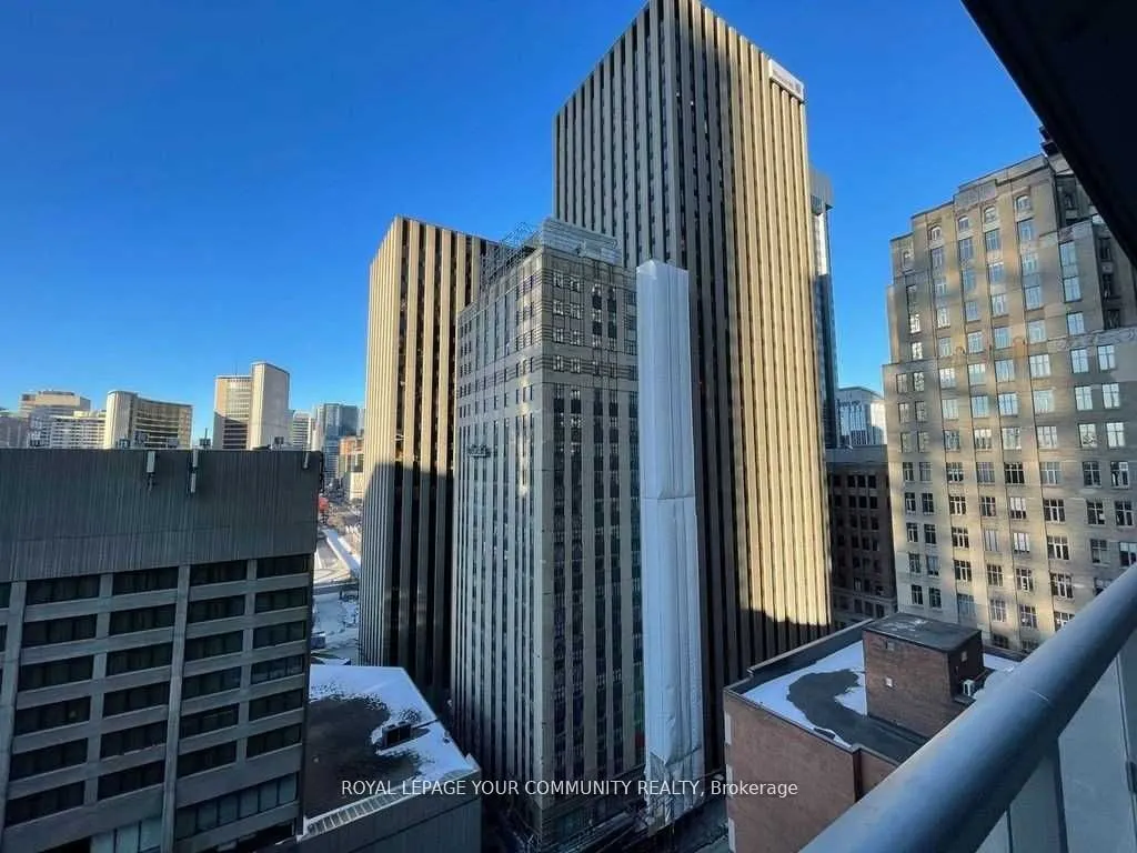 70 Temperance Street, #1516