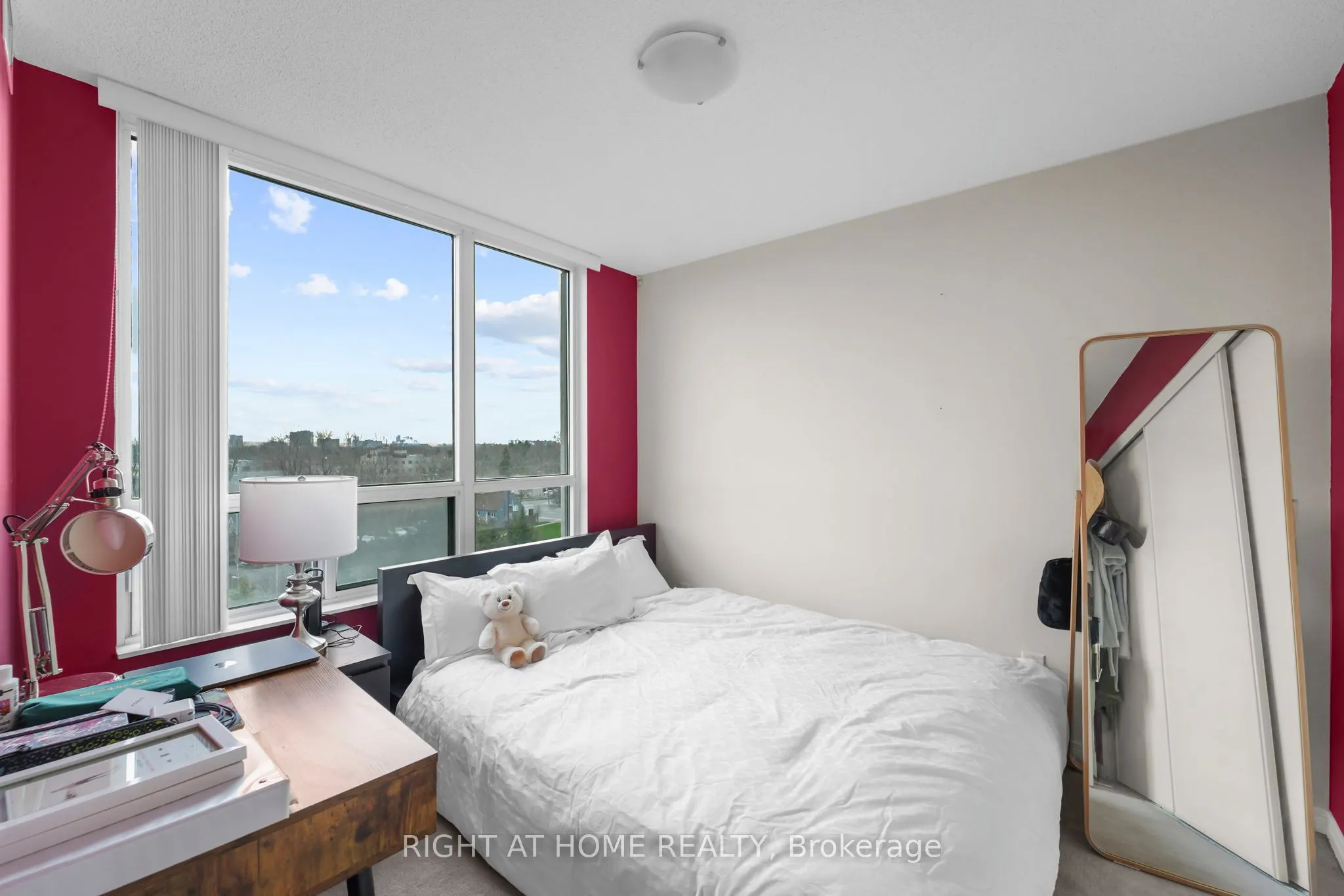 503 Beecroft Road, #712