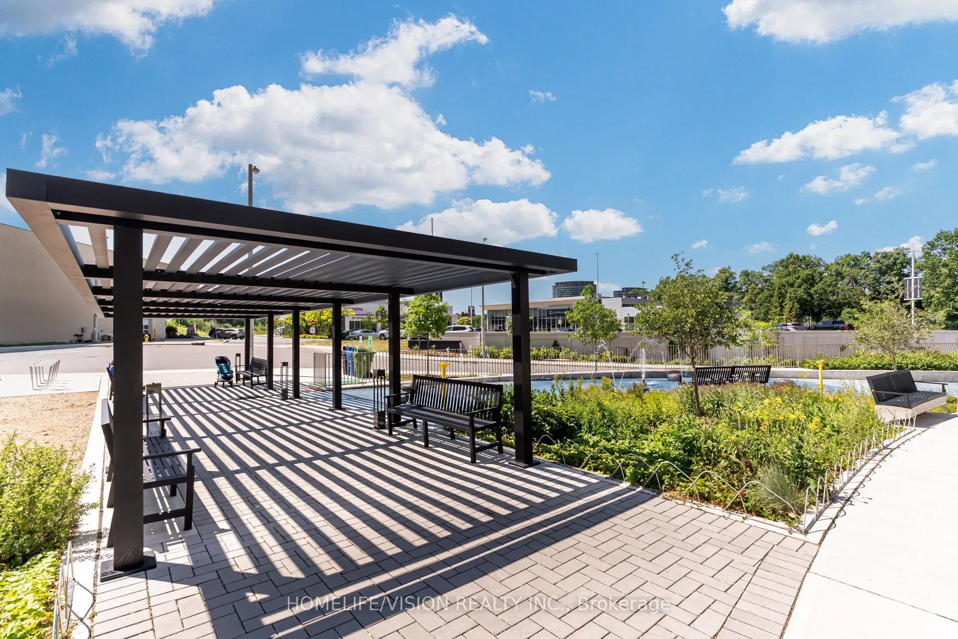 30 Inn On The Park Drive, #1810