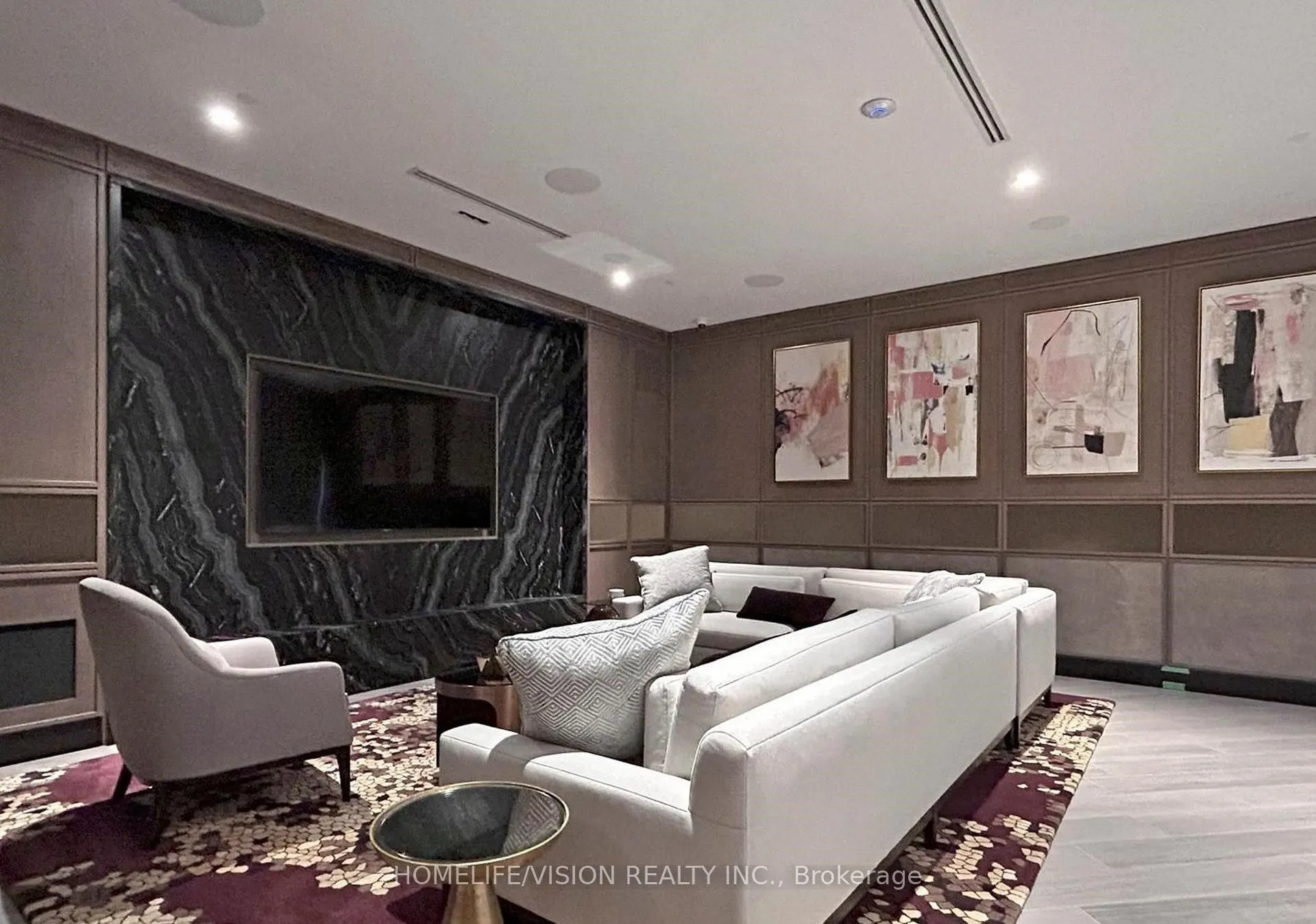 30 Inn On The Park Drive, #1810