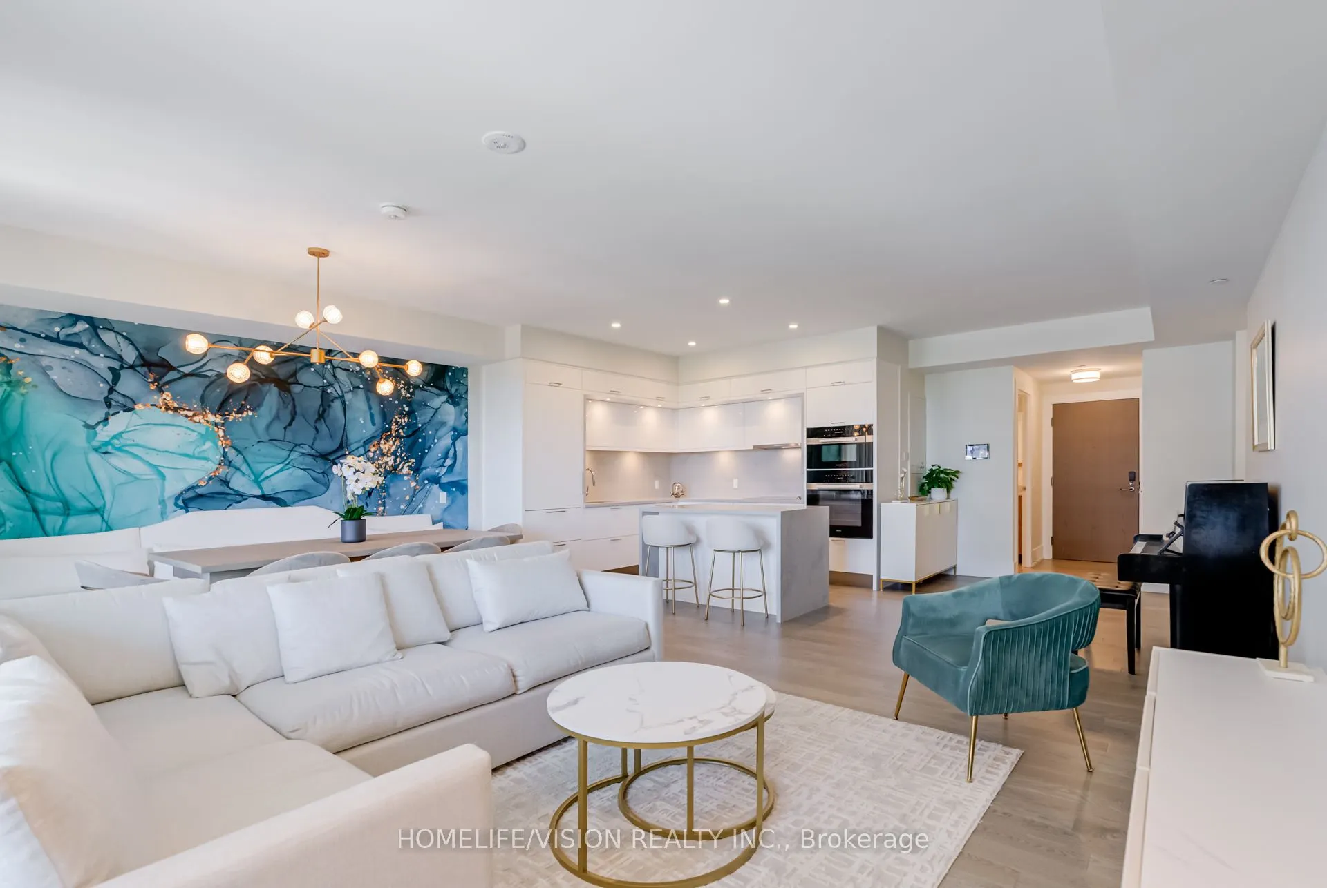 30 Inn On The Park Drive, #1810